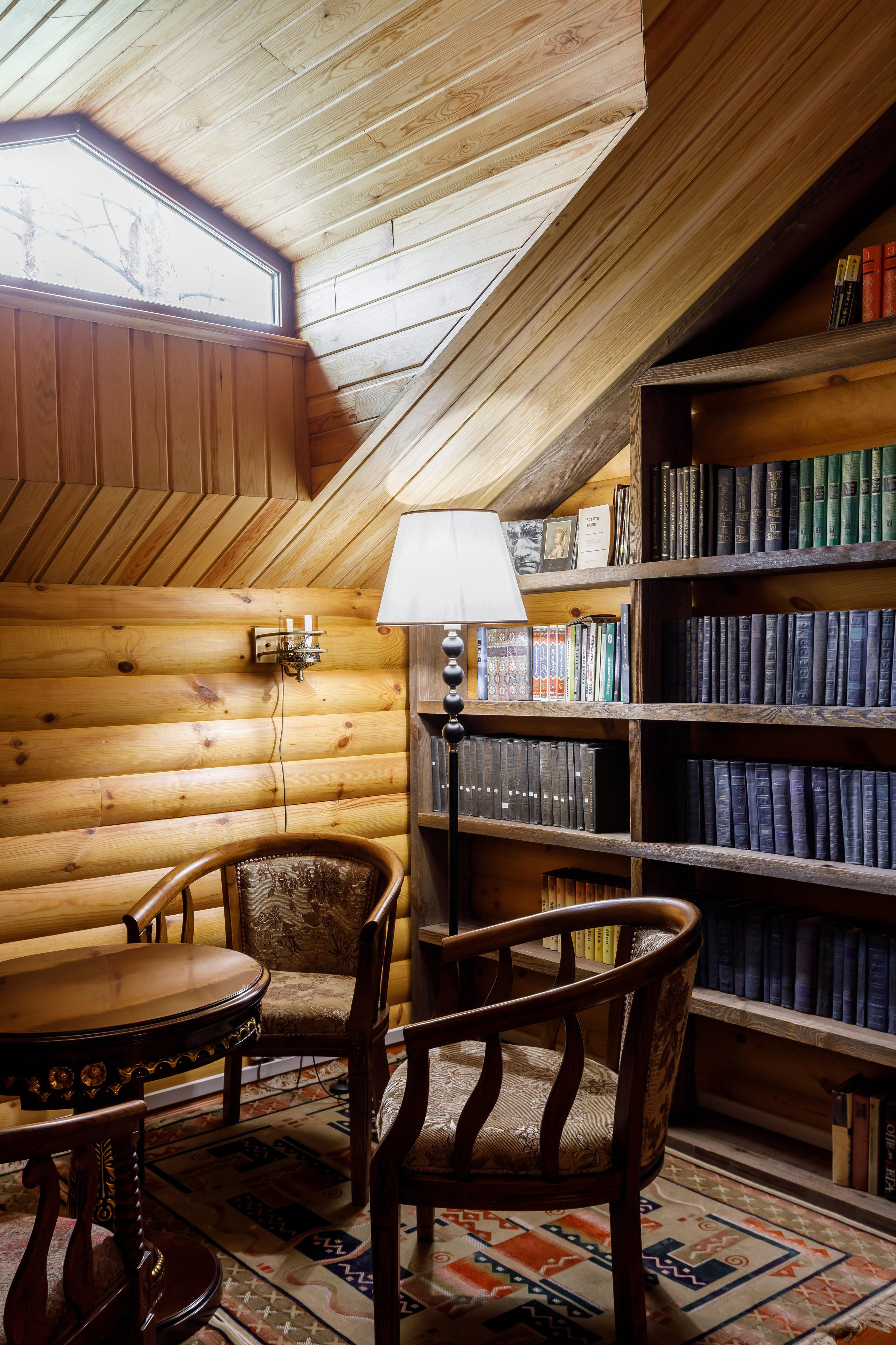 Байкальский тракт, дом у озера. Интерьерный, предметный и контент фотограф в Иркутске Наталья Карпова