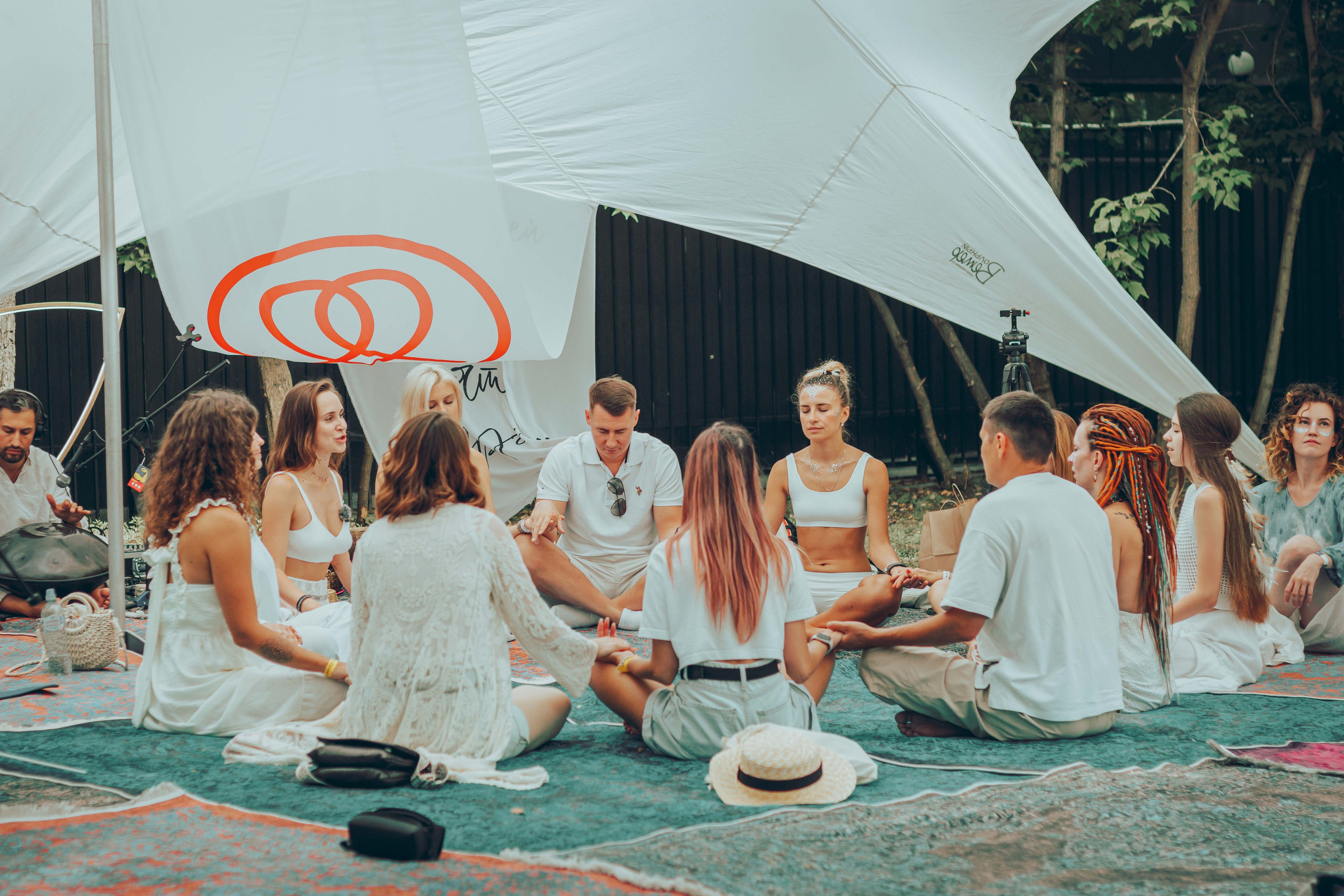 ECSTATIC WHITE |2024. Фотограф Аннё| Москва