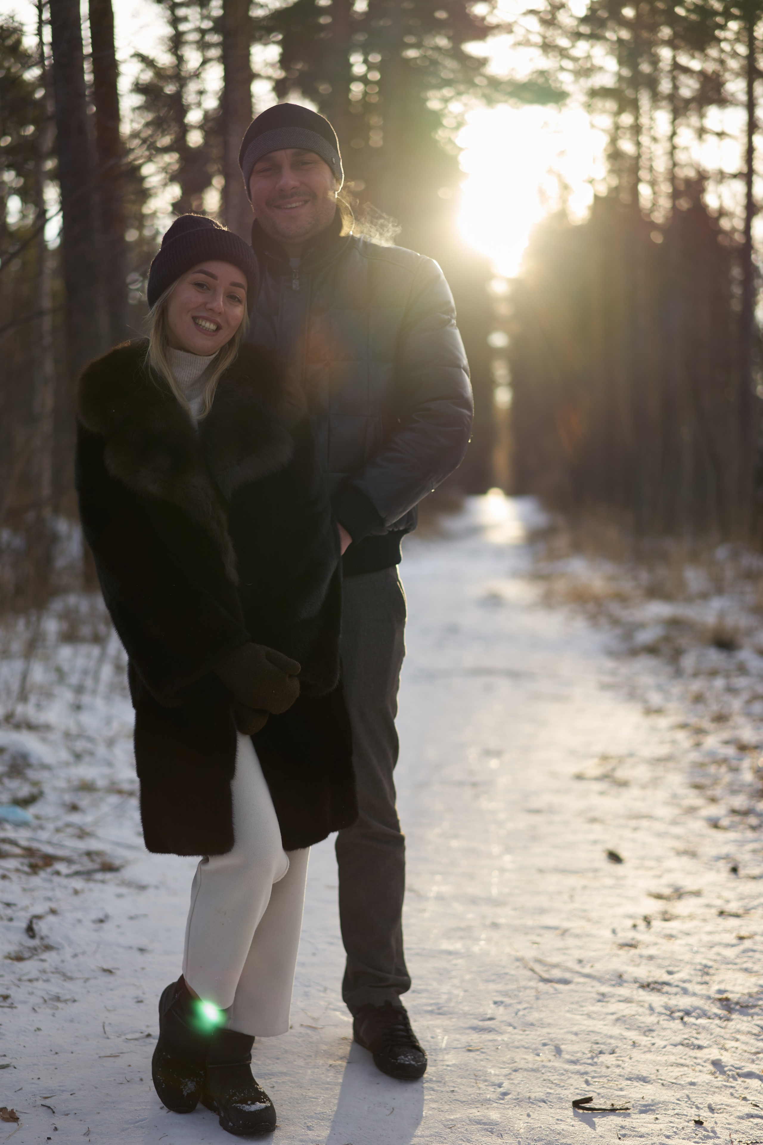 Семейная фотосессия зимой в лесу. Фотограф Екатеринбург Кокшарова Александра