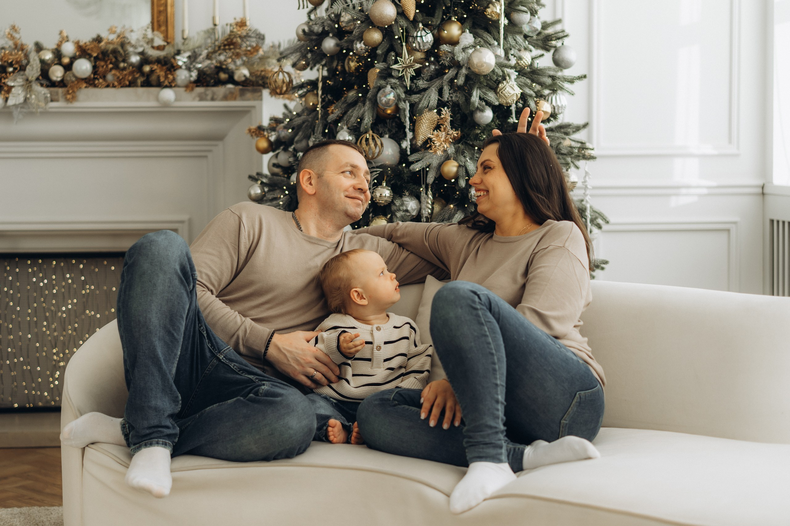 Семейная история в студии. Фотограф Екатеринбург Кокшарова Александра