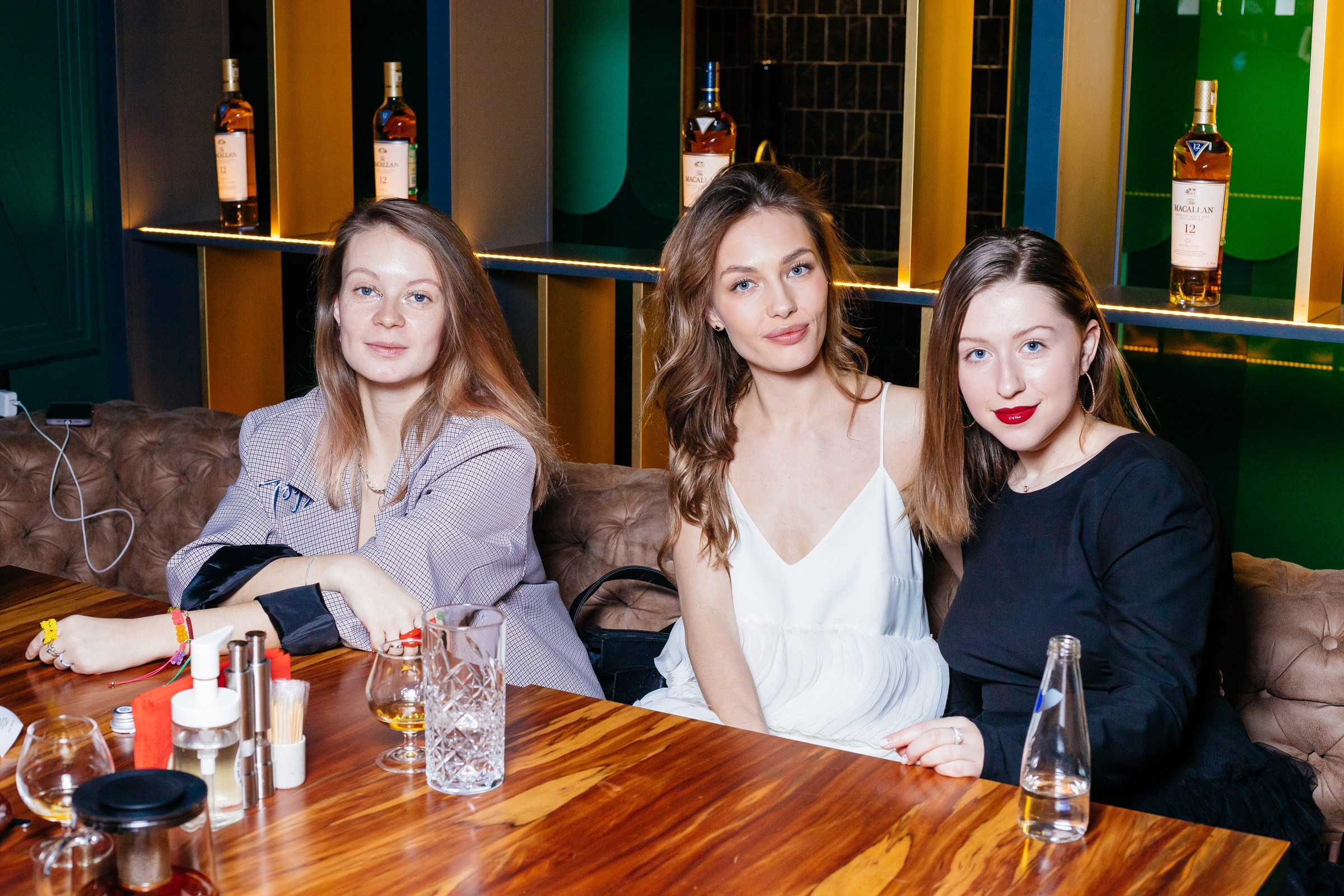 КАРАОКЕ БАР P'YANO. Репортажный и портретный фотограф в Екатеринбурге Гизатуллин Марат