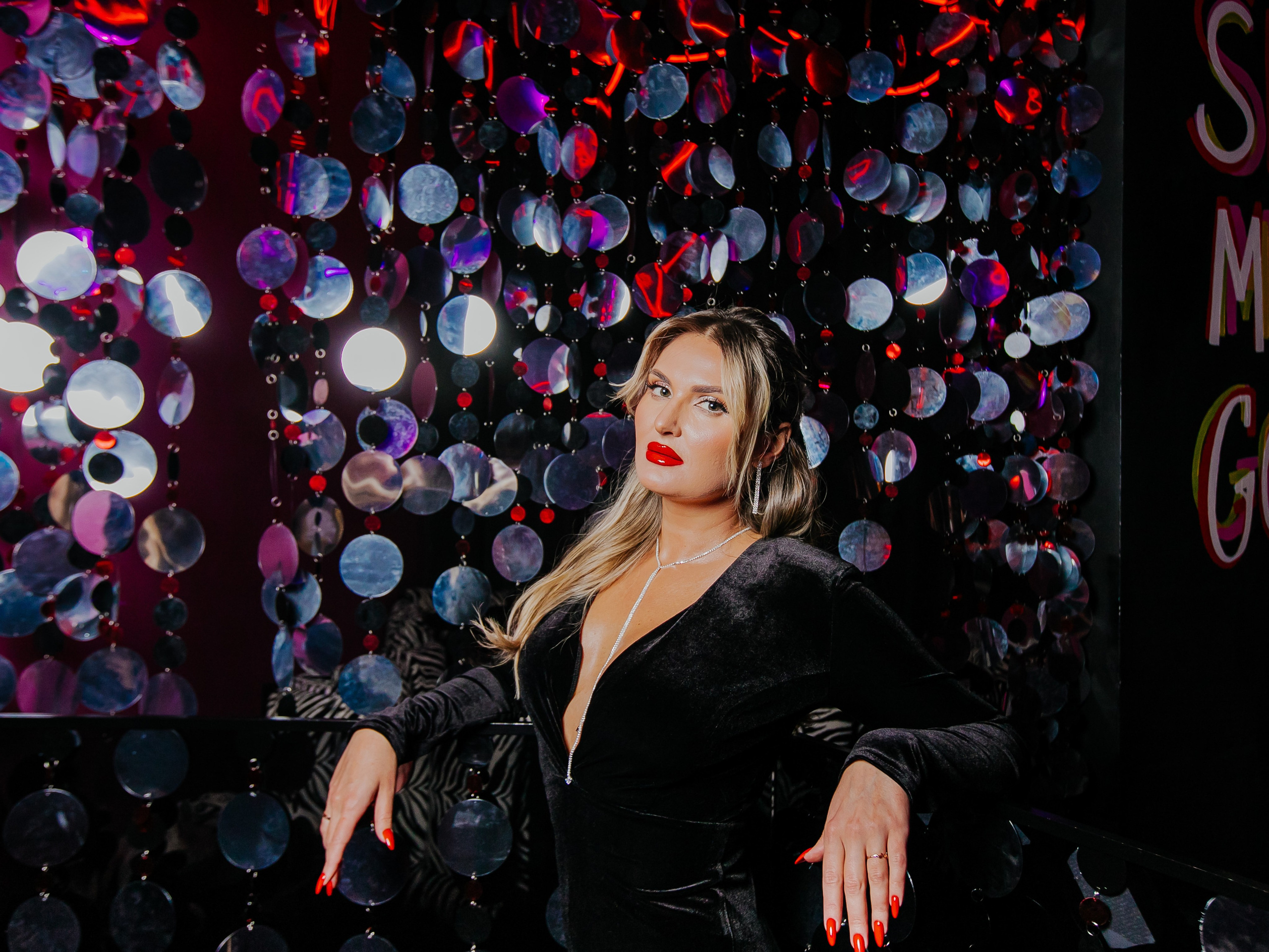 БАР МОЛОДОСТЬ. Репортажный и портретный фотограф в Екатеринбурге Гизатуллин Марат