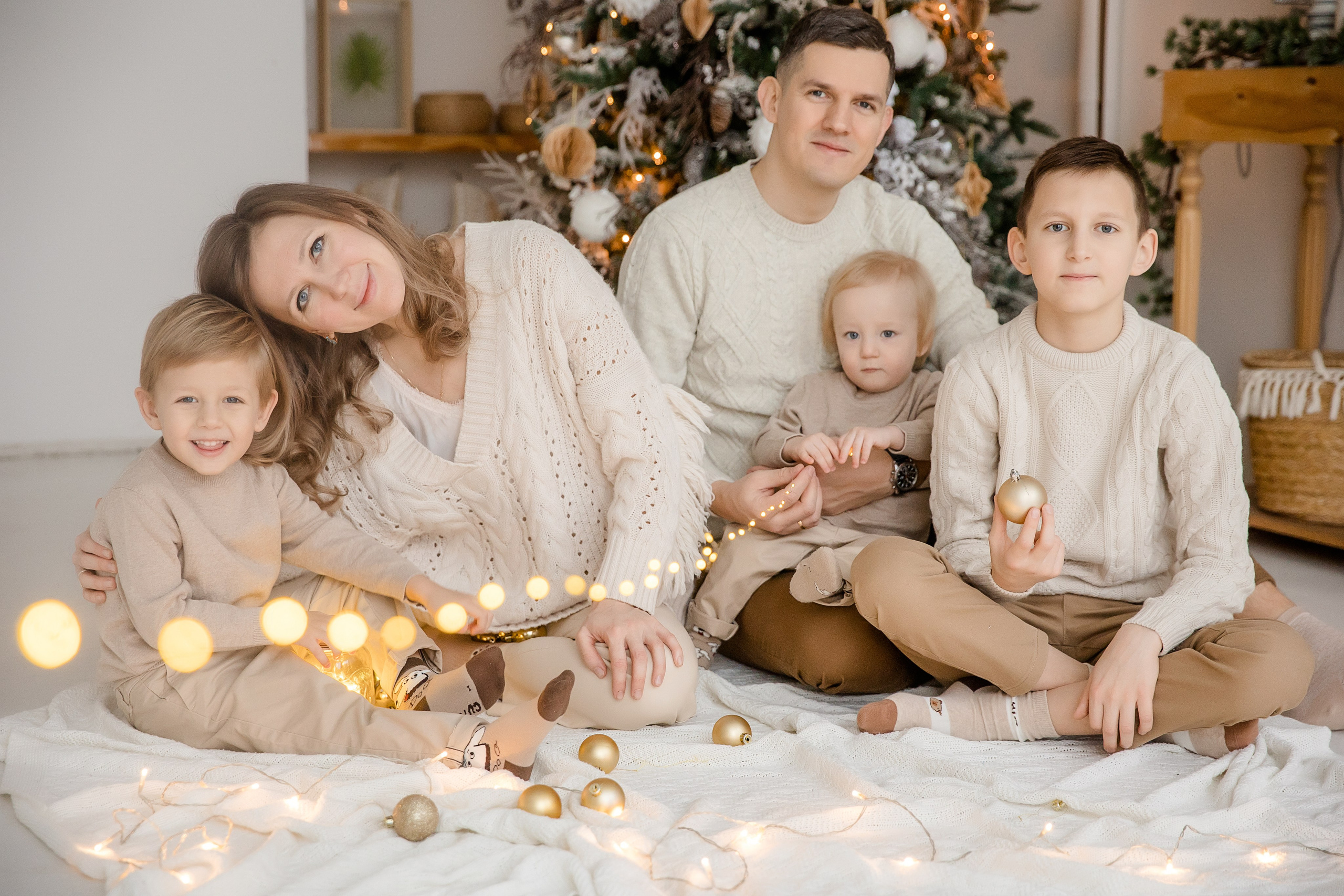 Нескучная новогодняя фотосессия — приношу весь инвентарь с собой. Семейный и детский фотограф в Москве Вера Ускова