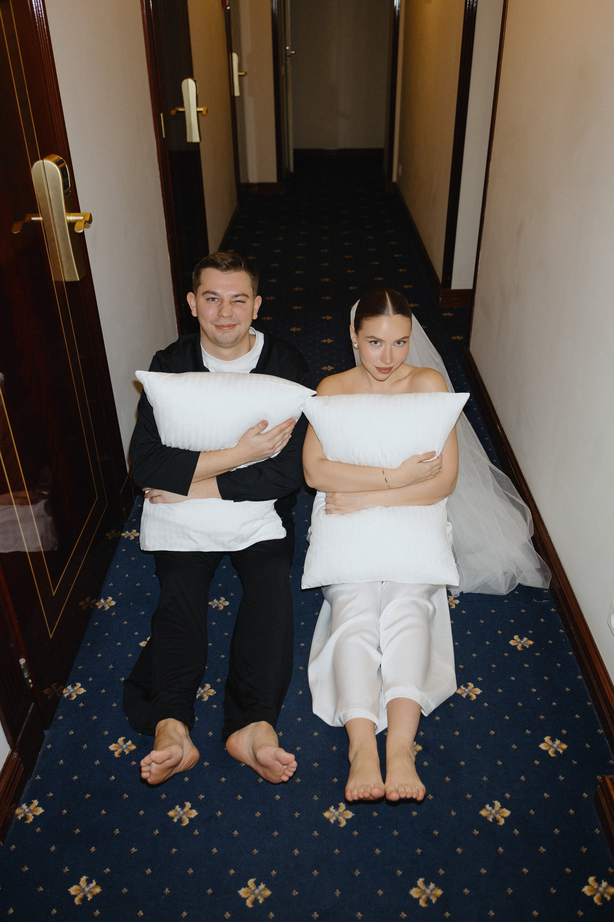 Свадебная серия «Код доступа — любовь» | Свадебный фотограф Сергей Слесарчук. Свадебный фотограф СПБ