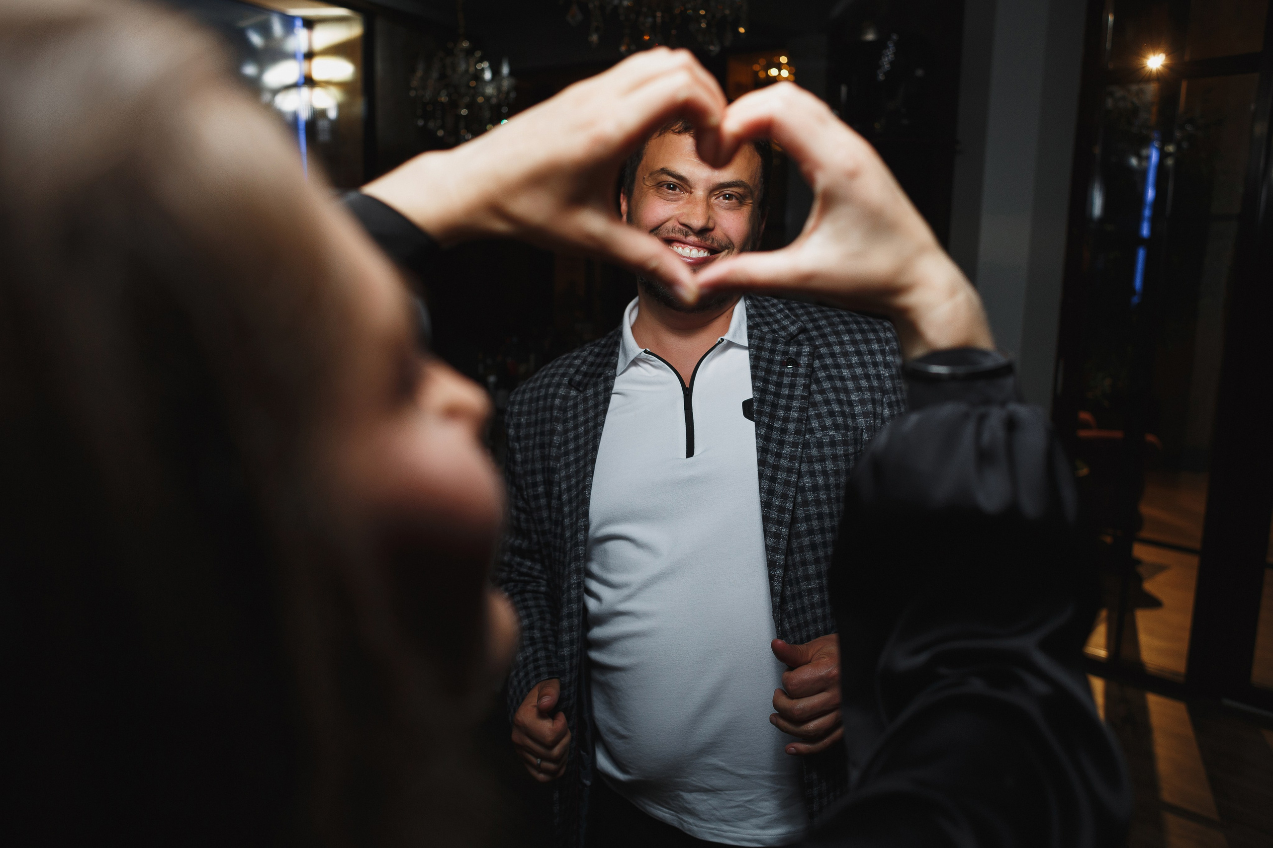 Свадебная фотосессия Саши и Насти в ресторане Чехов Сад, Таганрог. Свадебный и семейный фотограф в Таганроге Бакарюк Антон