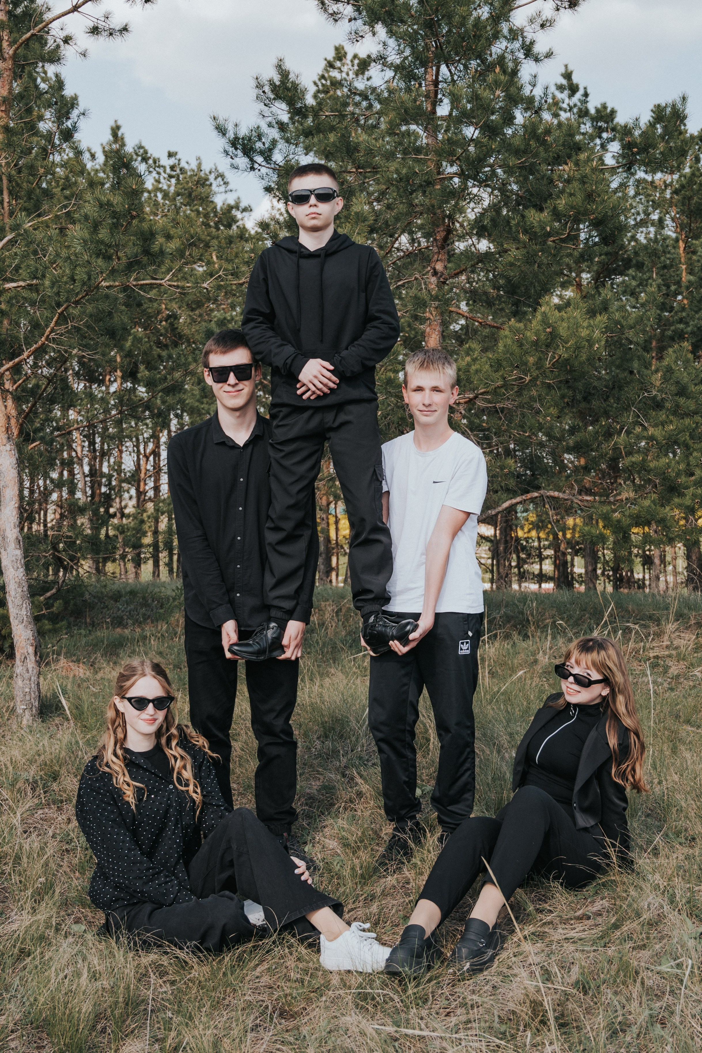 На природе. Выпускные альбомы и Школьный фотограф в Алексеевке, Бирюче, Красном