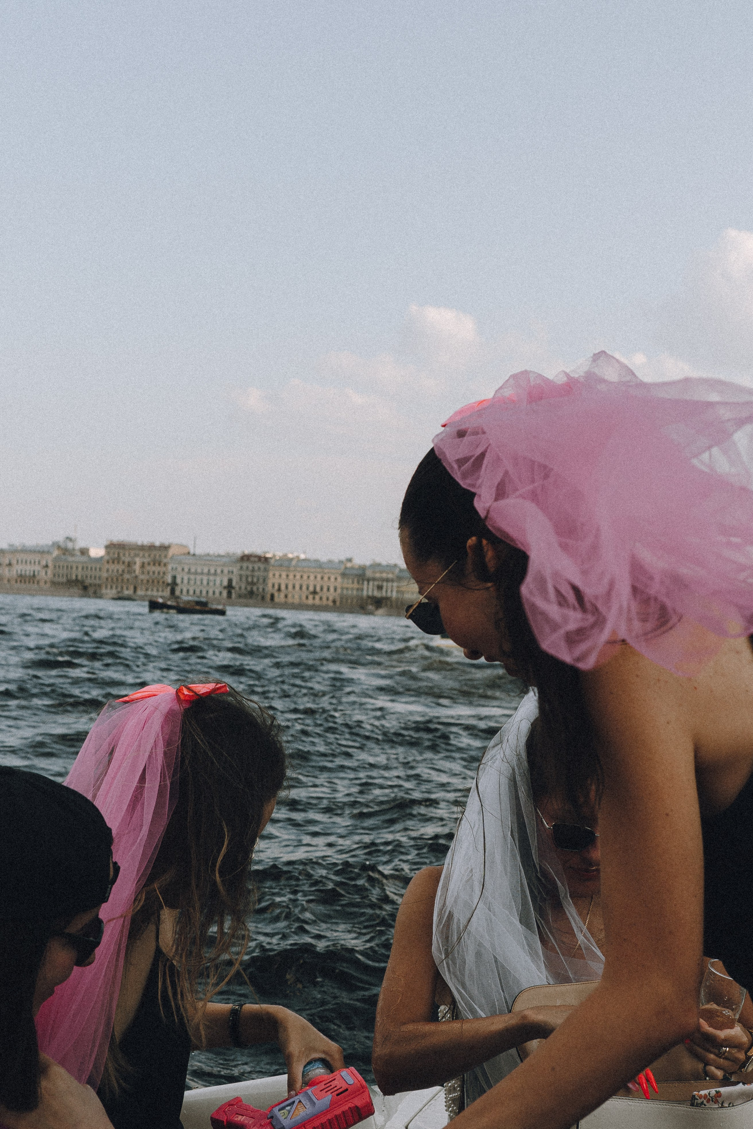 ДЕВИЧНИК НА КАТЕРЕ. Профессиональный фотограф, Санкт-Петербург — Виктория Богомолова