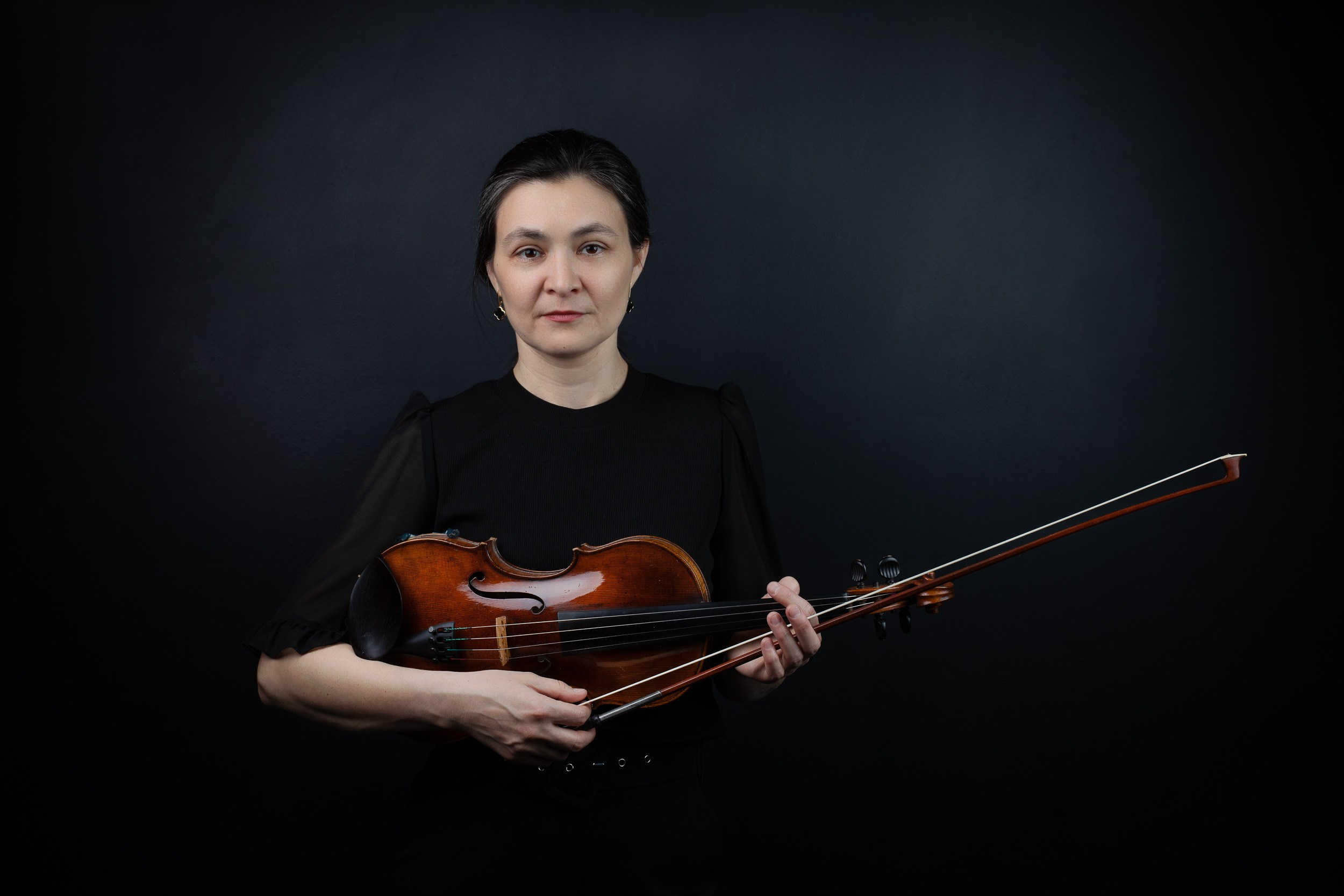 Съемка со скрипкой в студии. Фотограф-анималист в Москве и Московской области Татьяна Фролова