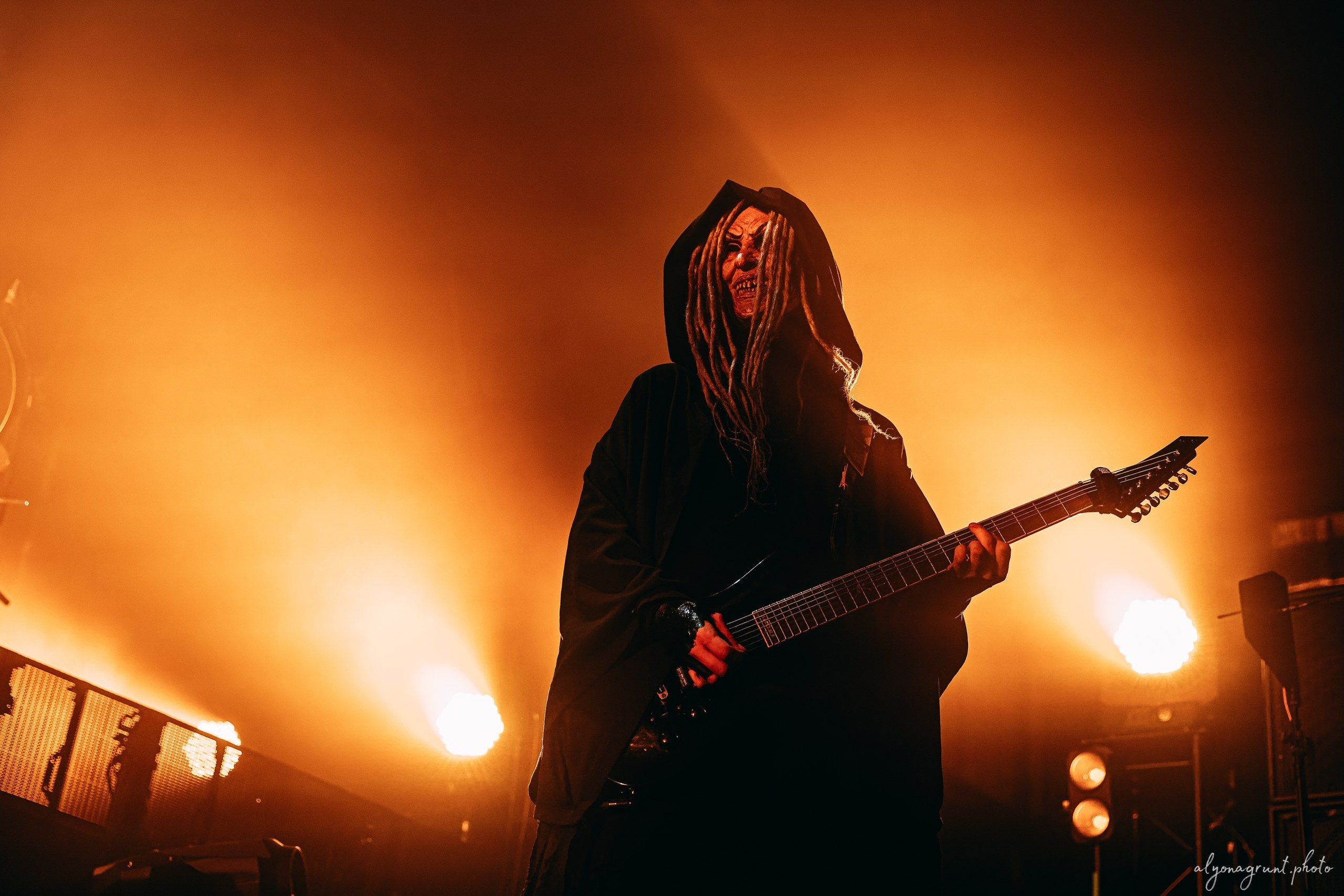 Пневмослон, фоторепортаж СПб, A2,17.10.2025. Алена Адрианова: фотограф в Санкт-Петербурге