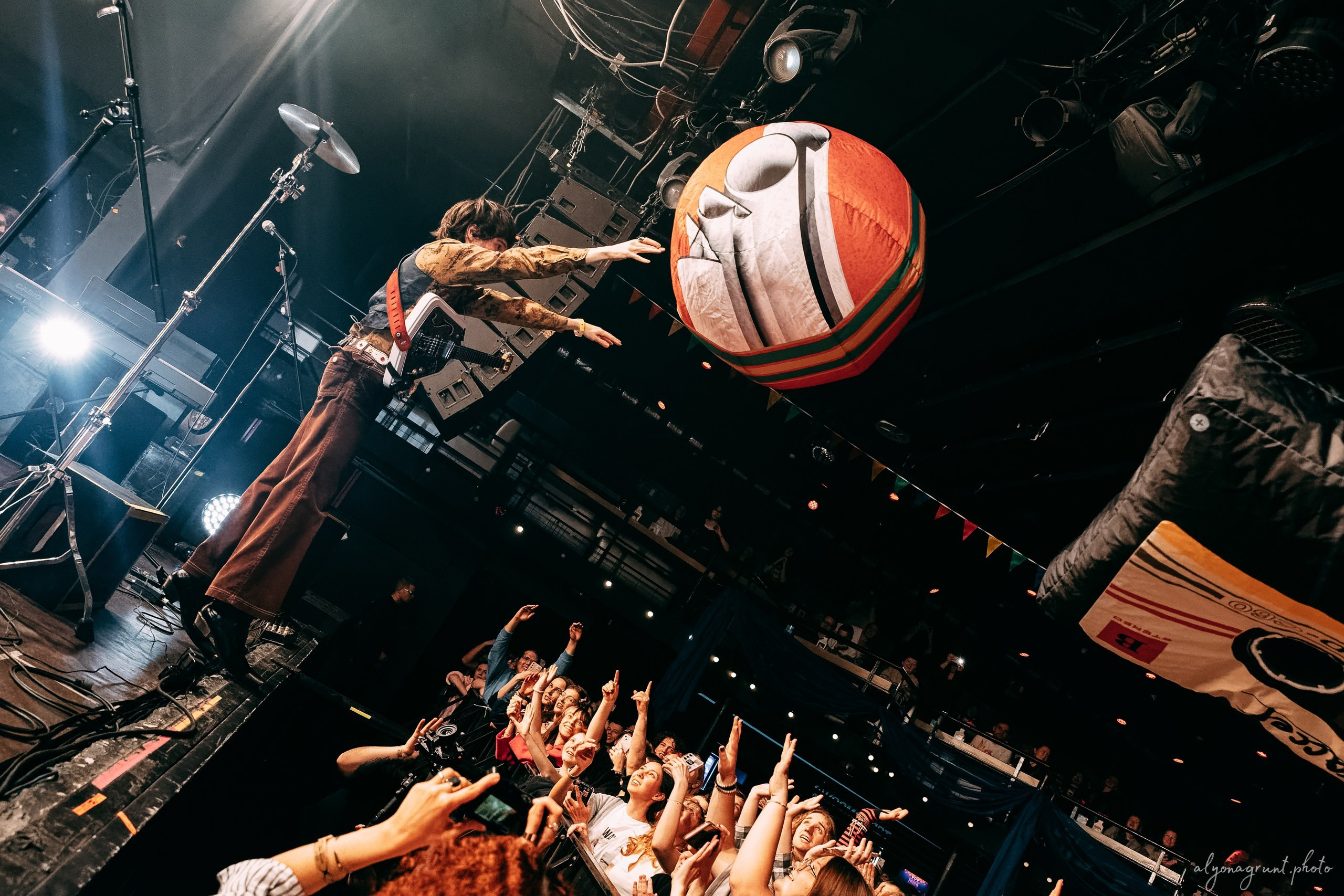 Сова, фоторепортаж, СПб, Космонавт, 18.12.2025. Алена Адрианова: фотограф в Санкт-Петербурге