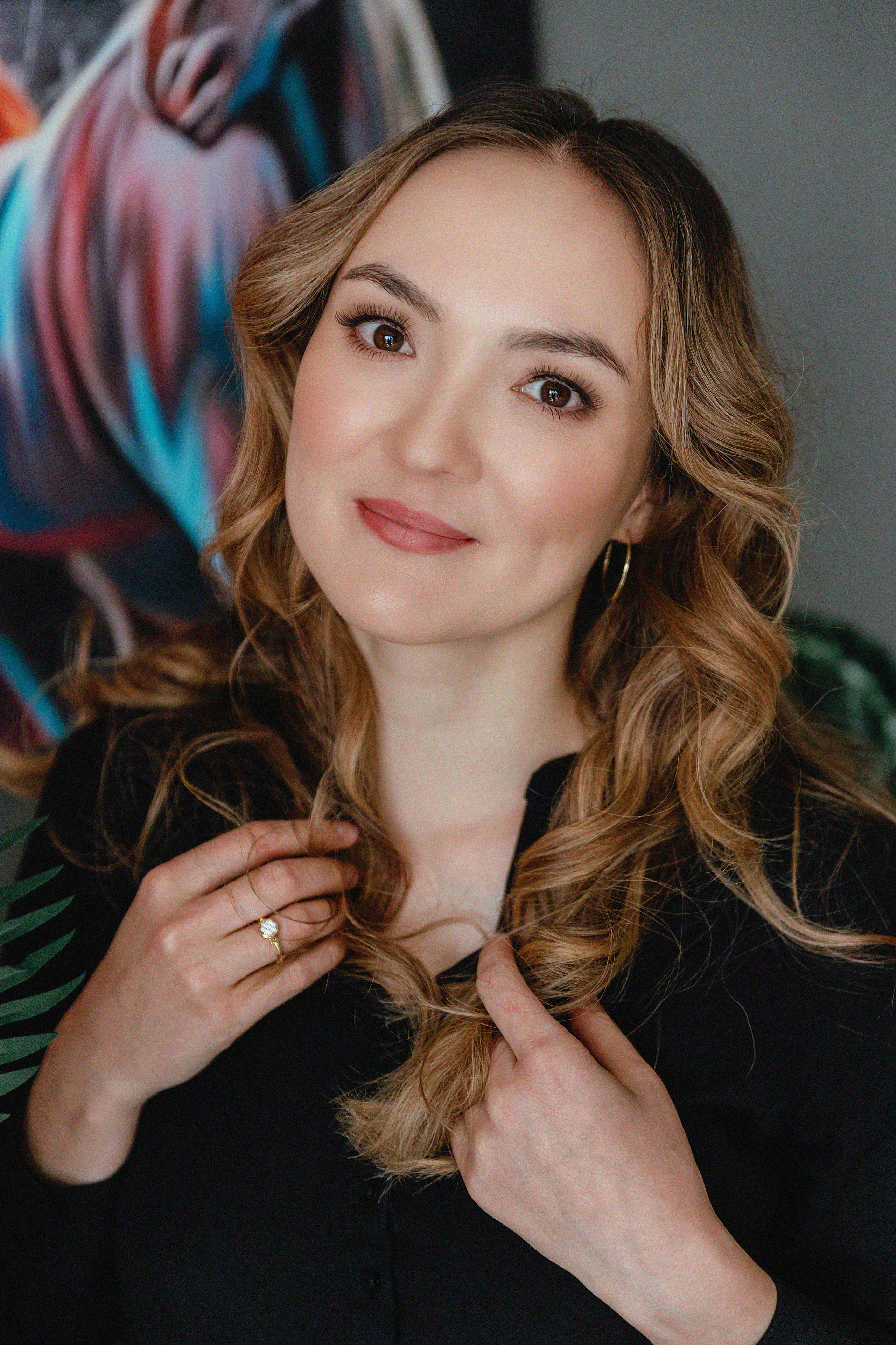 Фотосессия Раушан в фотостудии LightHub. Свадебный, семейный и портретный фотограф в Алматы, Костанай