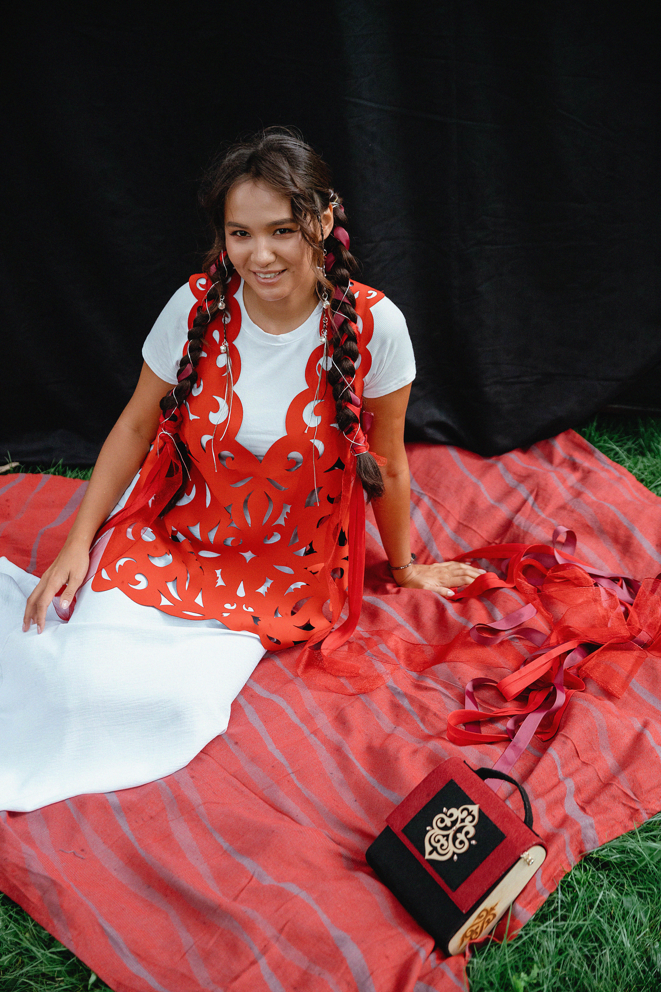 Фотосессия Санiм на фотопроекте Summer Portrait. Свадебный, семейный и портретный фотограф в Алматы, Костанай