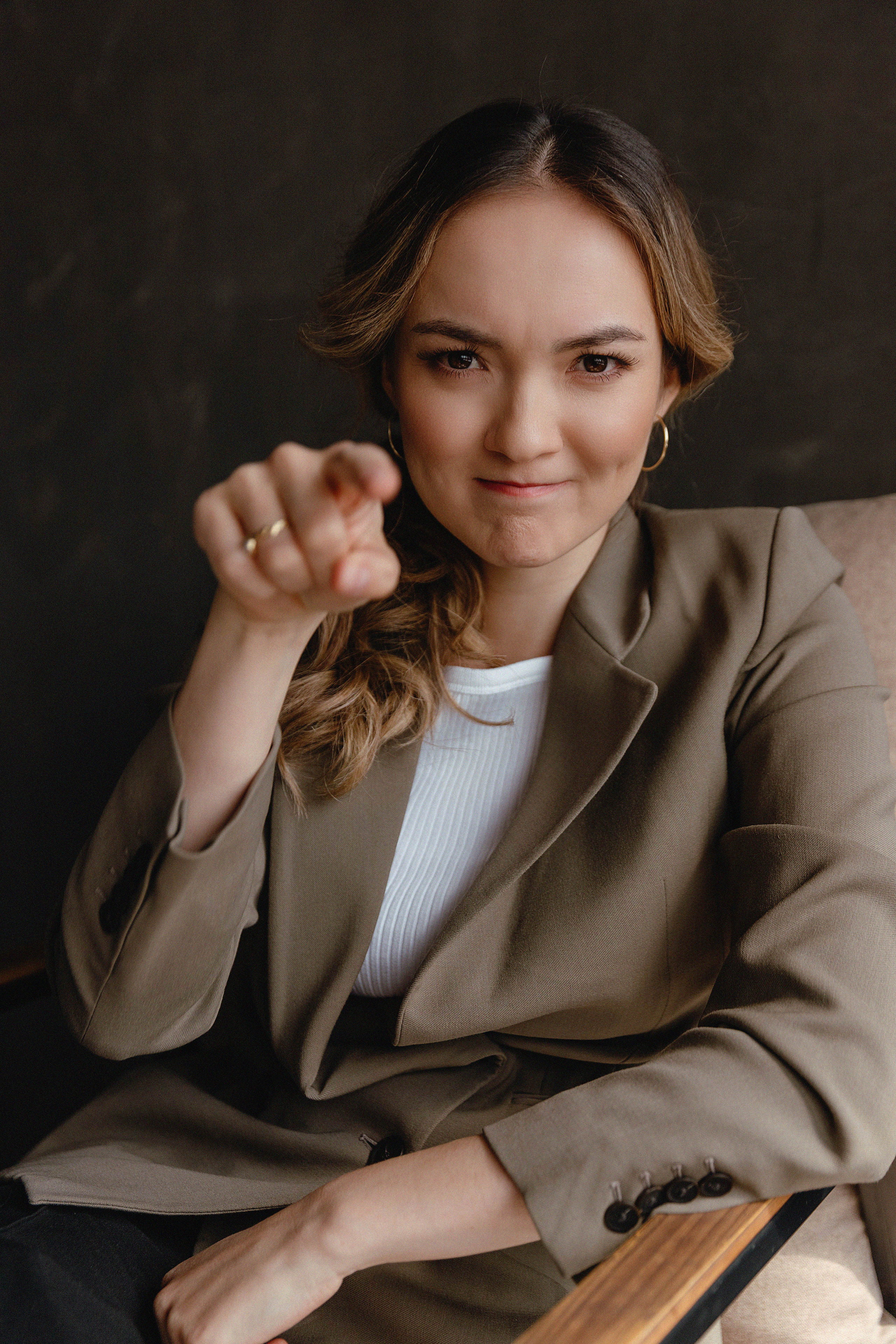 Фотосессия Раушан в фотостудии LightHub. Свадебный, семейный и портретный фотограф в Алматы, Костанай