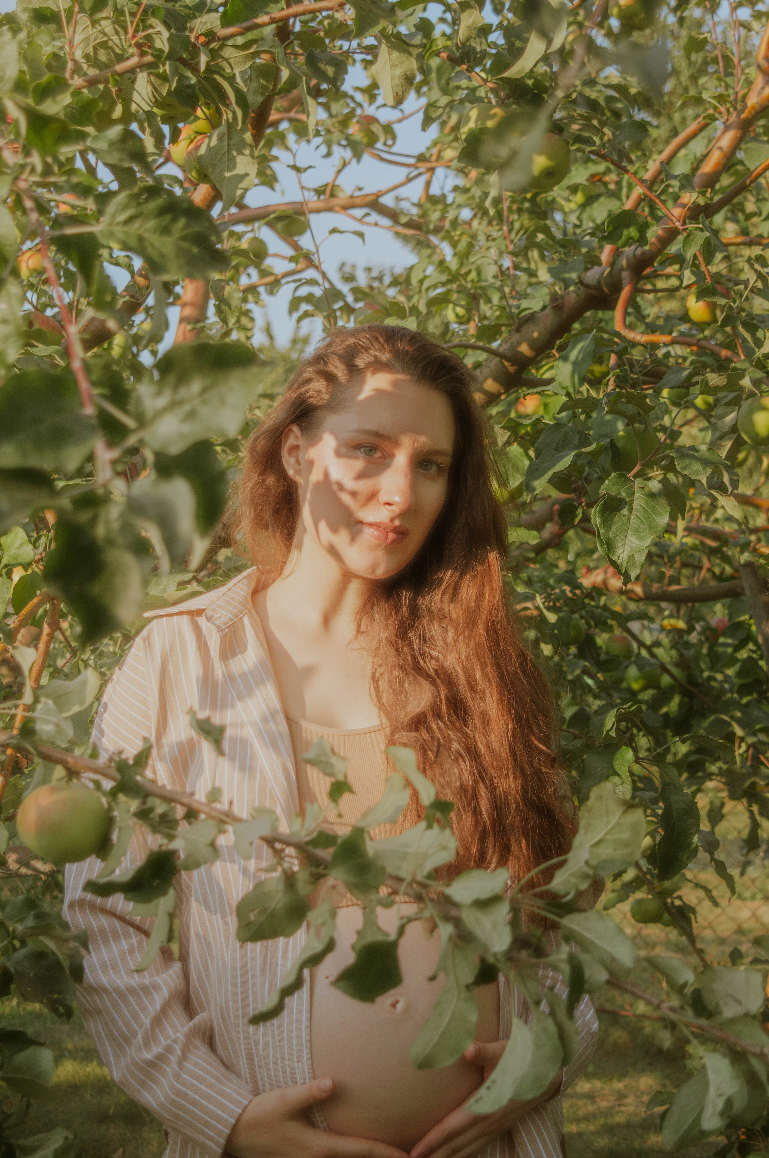 Love-story в саду. Фотограф Анастасия Лощакова в Москве