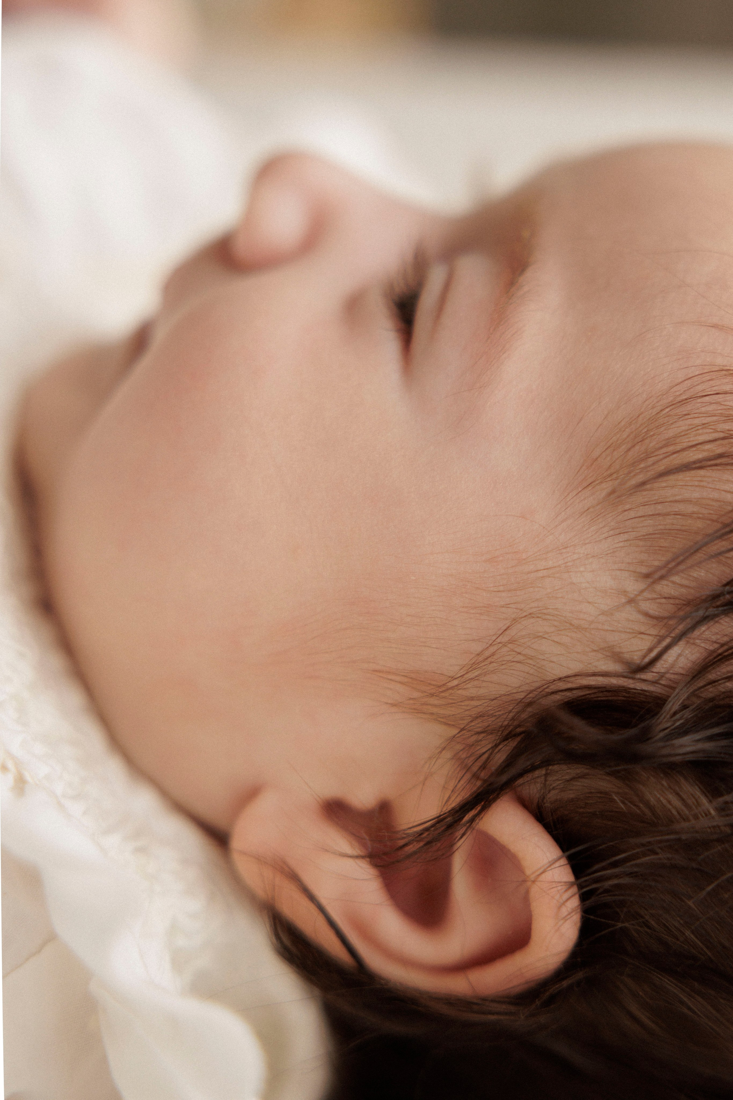 New born family photoshoot at home. Wedding and family photographer