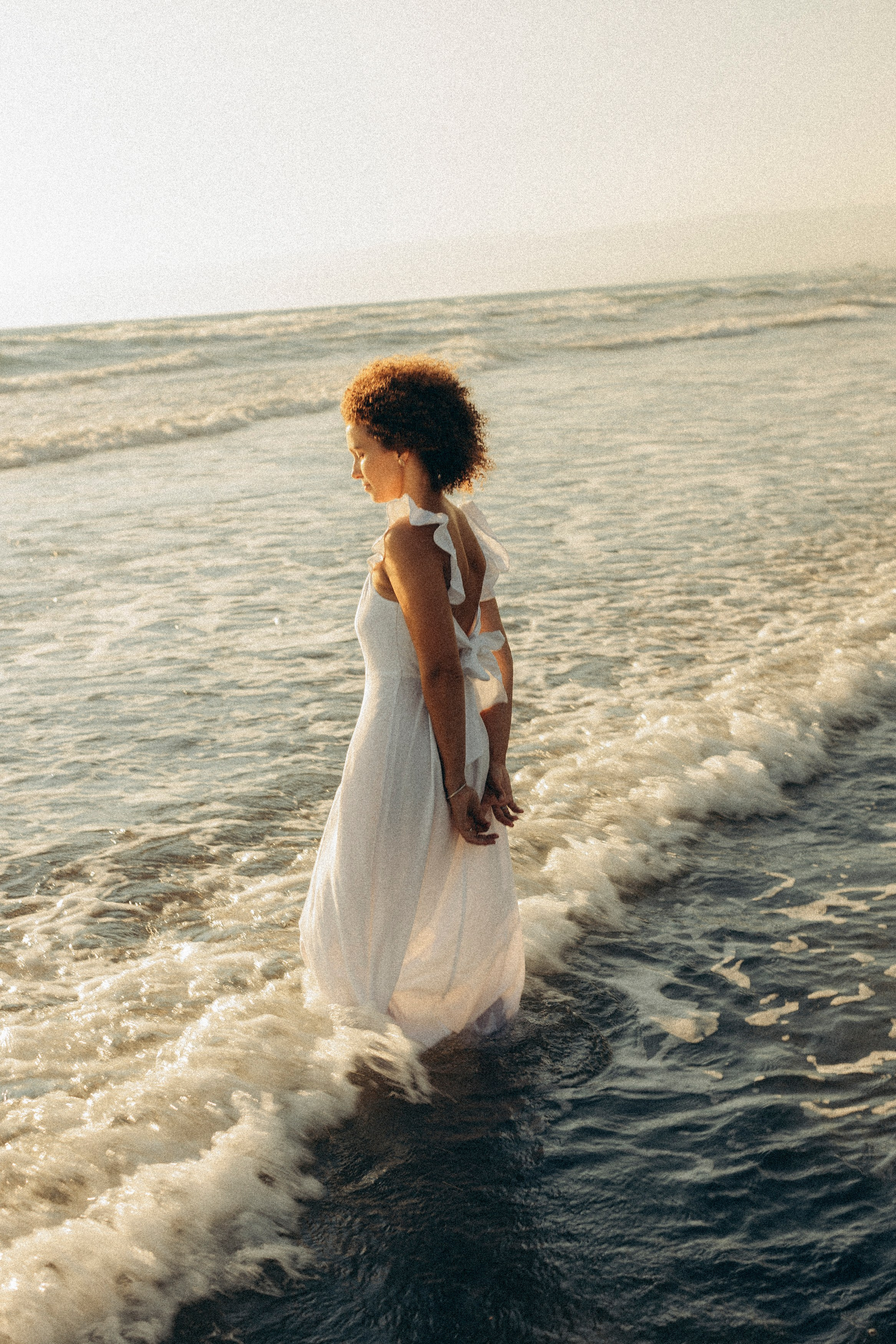 Sandy toes and family smiles. Katerina Nord | Wedding and Couple Photographer in Germany and Europe