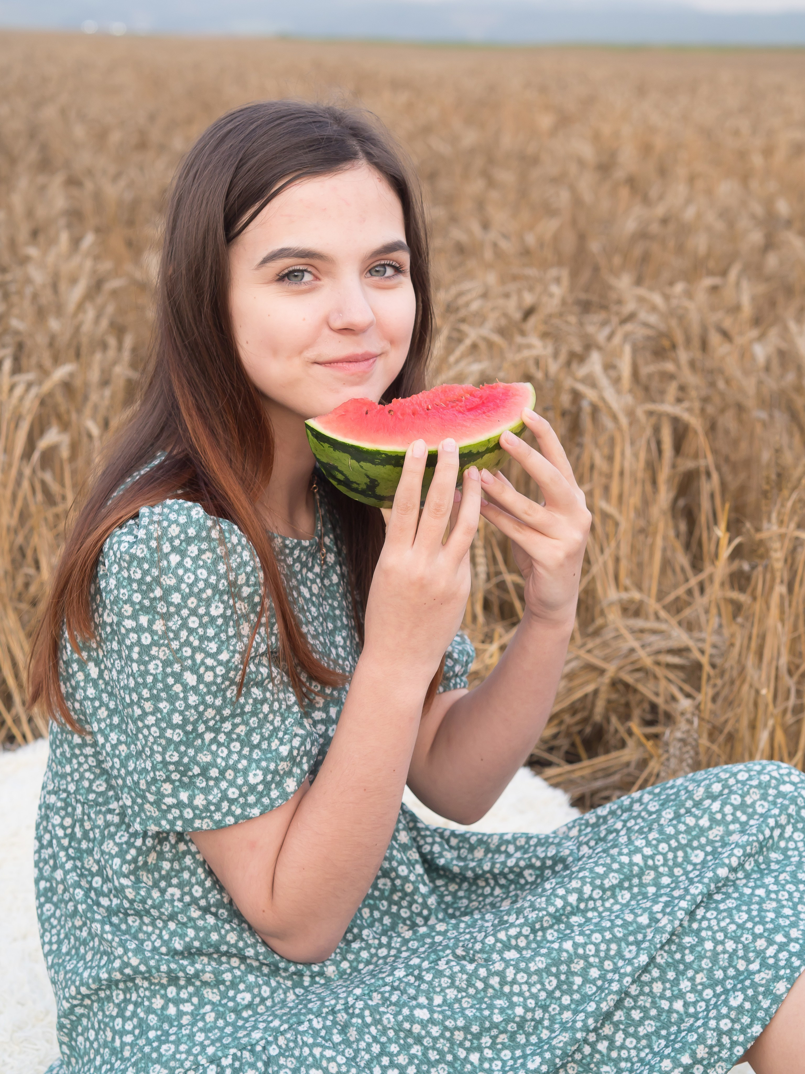 Летняя съемка двух подруг. Семейный детский фотограф в Красноярске Скачкова Юлия