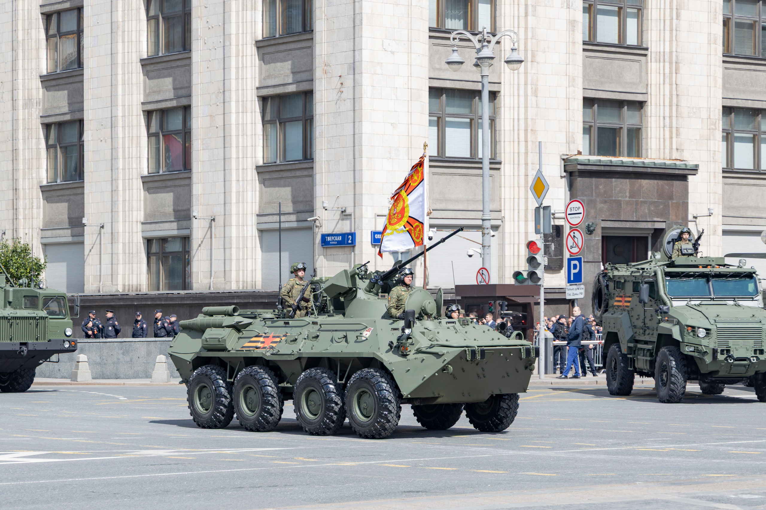 Репетиция парада победы 7 мая 2025 боевая техника. Репортажный, семейный и студийный фотограф в Москве Демин Алексей