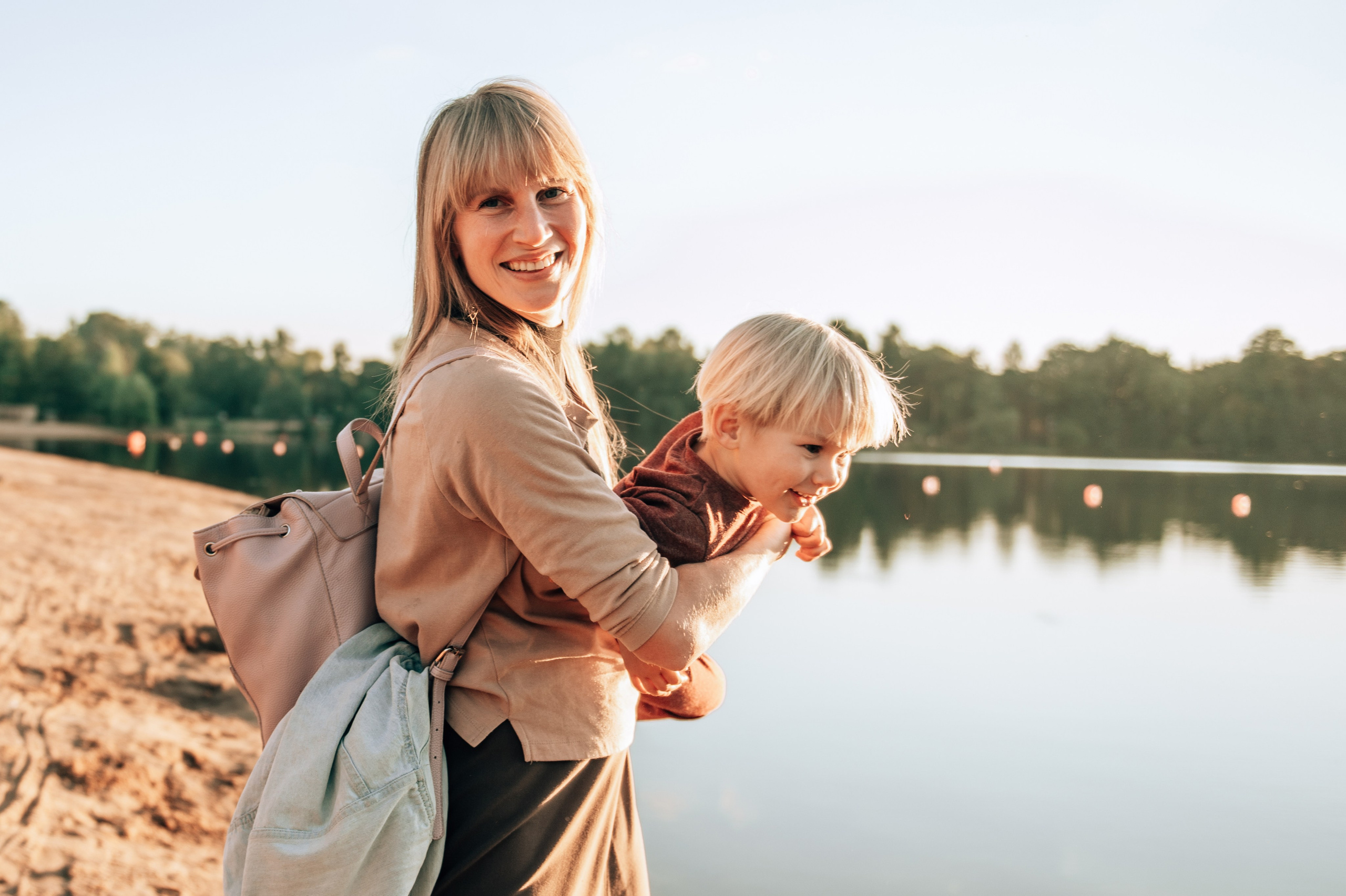 Семейна прогулка с непоседами-мальчишками. Свадебный и семейный фотограф София Невская