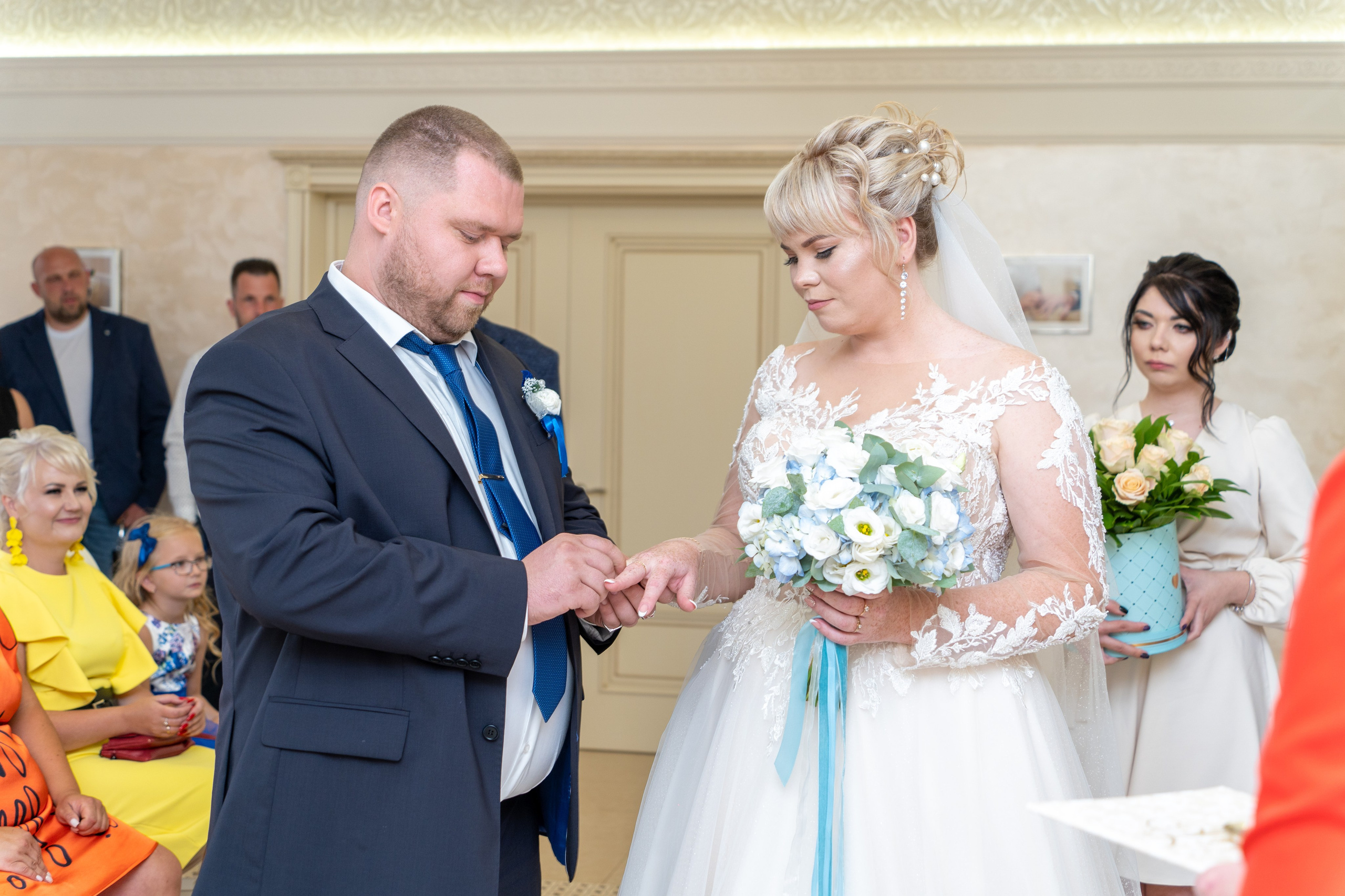 Ира и Дима. День свадьбы. Репортажный и интерьерный фотограф Александра Солдатова