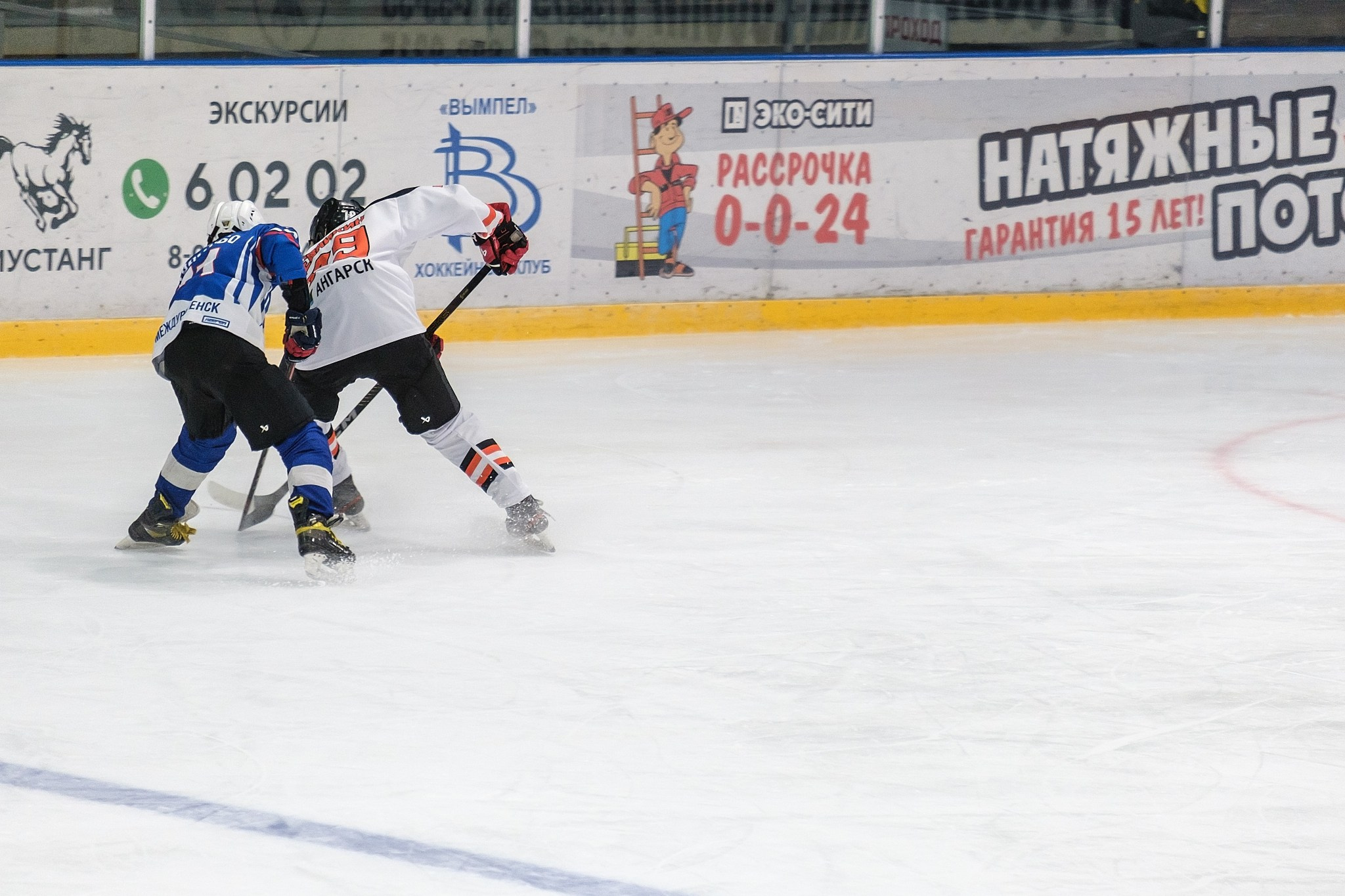 Хоккейный матч Вымпел-2011 (Междуреченск) vs Ермак (Ангарск) — фотограф в Междуреченске Никита Максимов