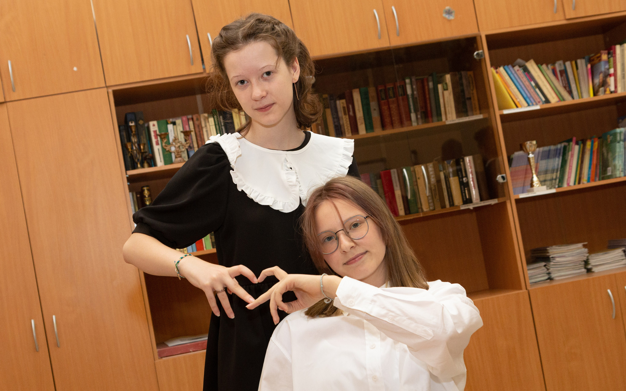 Съёмка в 9 гимназии города Екатеринбург. Предметный и репортажный фотограф Алексей Кротов