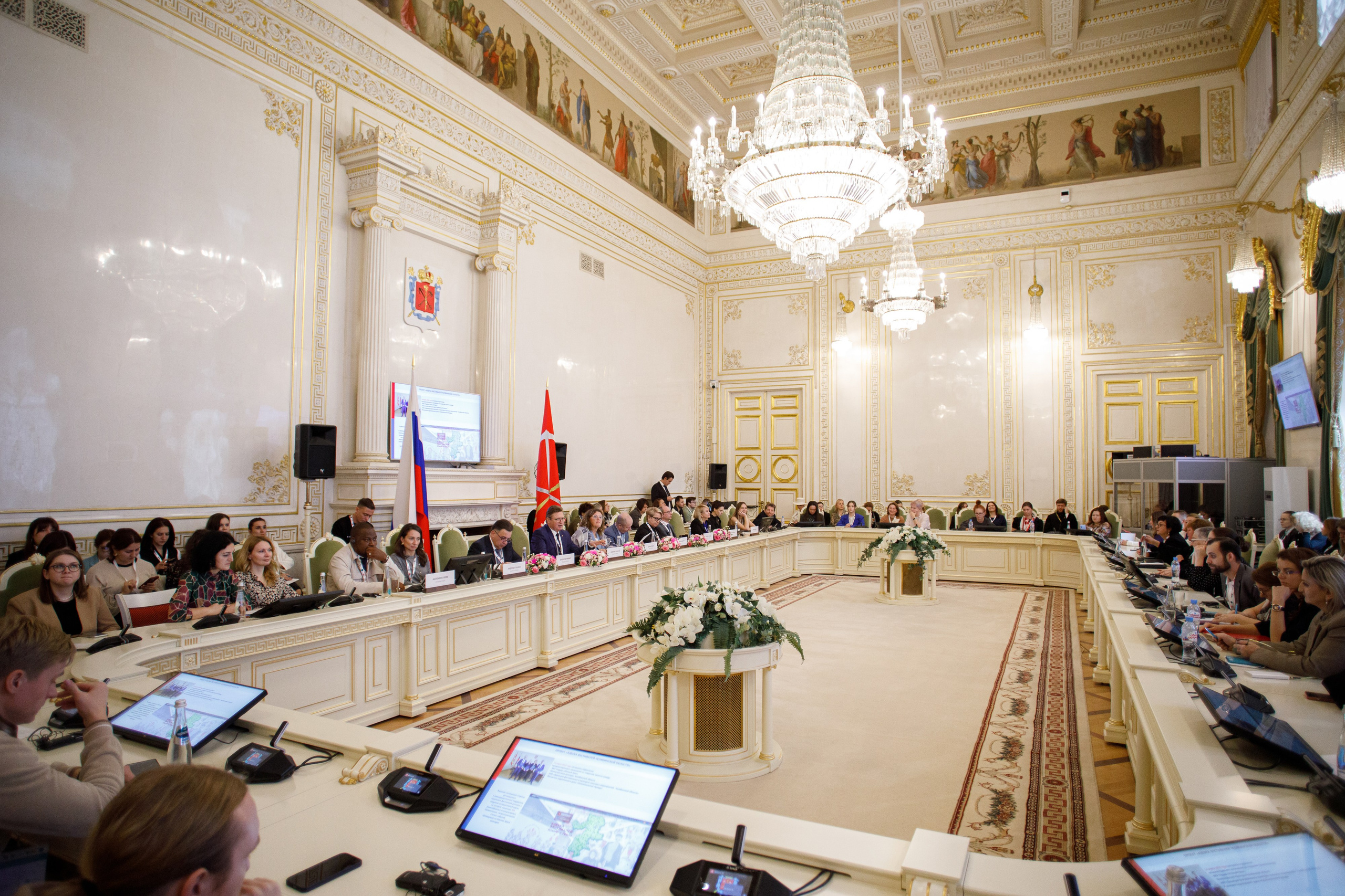 Профессиональный фотограф корпоративных мероприятий в Спб. Профессиональный фотограф в Спб и Москве Пётр Летуновский