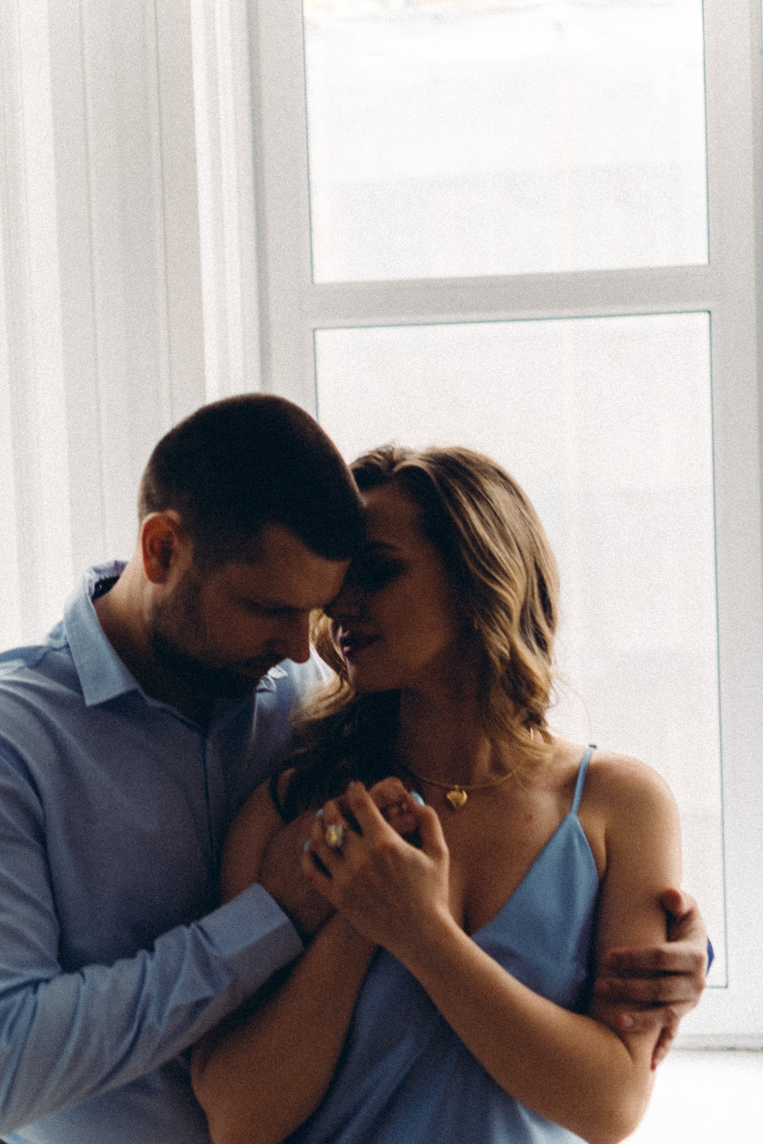 СТУДИЯ И ПРОГУЛКА ДЛЯ ПАРЫ. Профессиональный фотограф, Санкт-Петербург — Виктория Богомолова