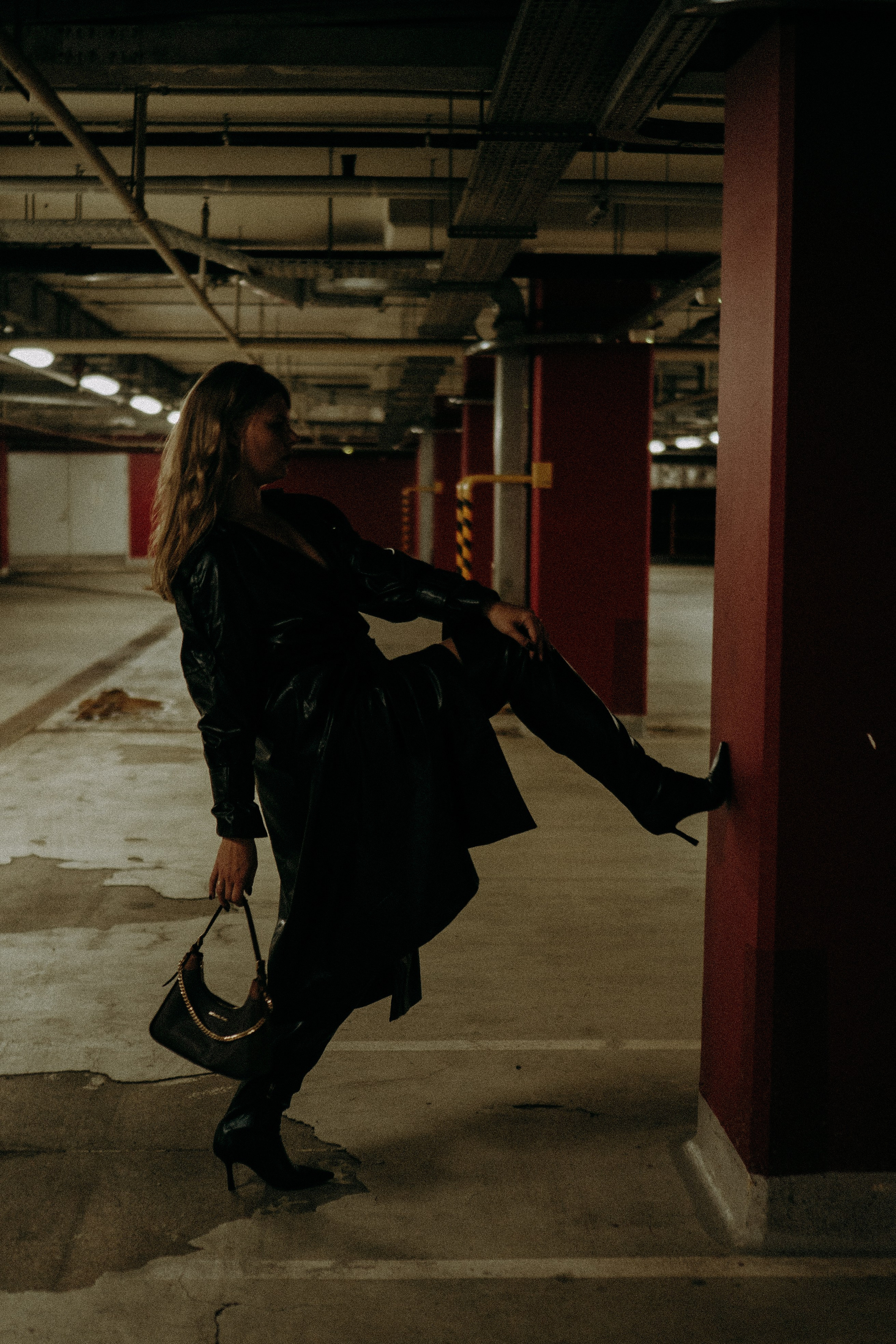 НА ПАРКОВКЕ. Профессиональный фотограф, Санкт-Петербург — Виктория Богомолова