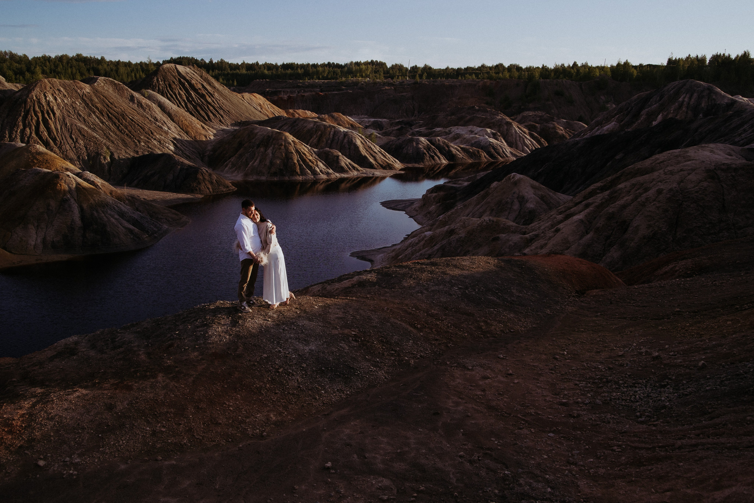 Лав стори на Уральском Марсе. Свадебный, семейный фотограф, контент съёмка. Екатеринбург. Елена Граф