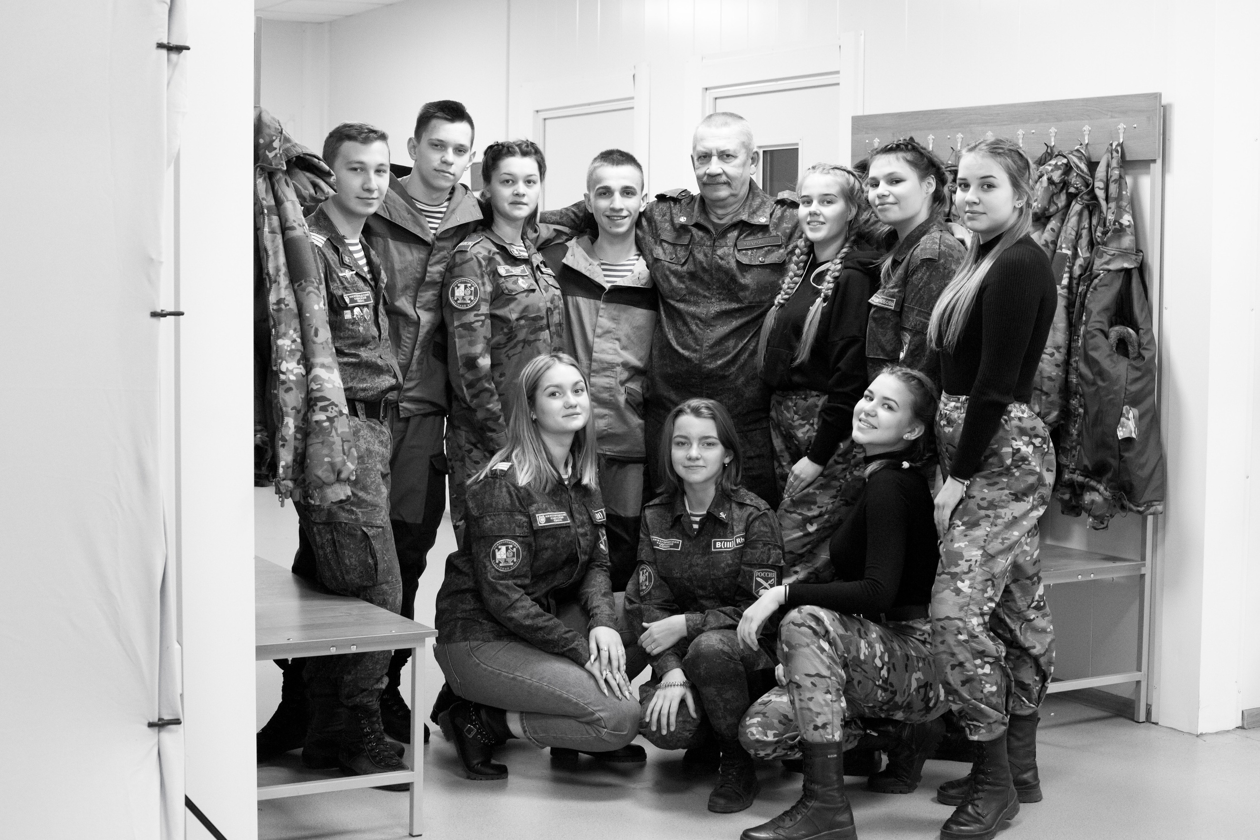 Кадеты. Выпускные альбомы «Эврика» в Нижнем Новгороде