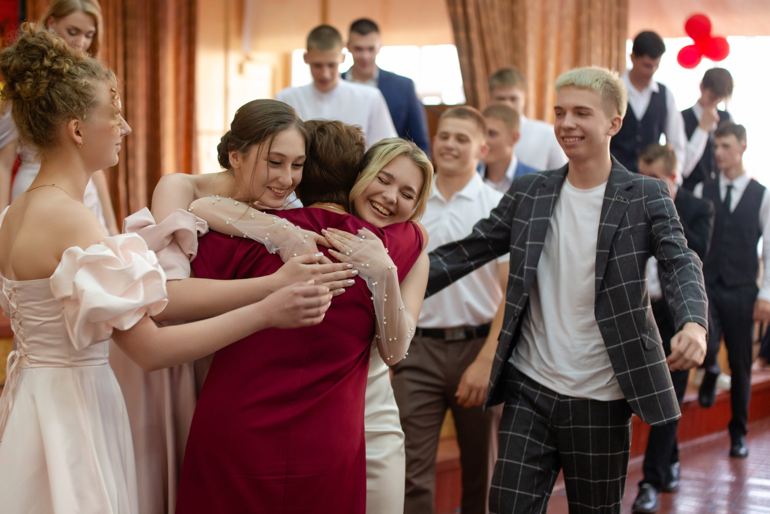 ВРУЧЕНИЕ ДИПЛОМОВ 9 ШКОЛА 2024 г. ТВОЙ АЛЬБОМ / ТВОИ ПРАВИЛА