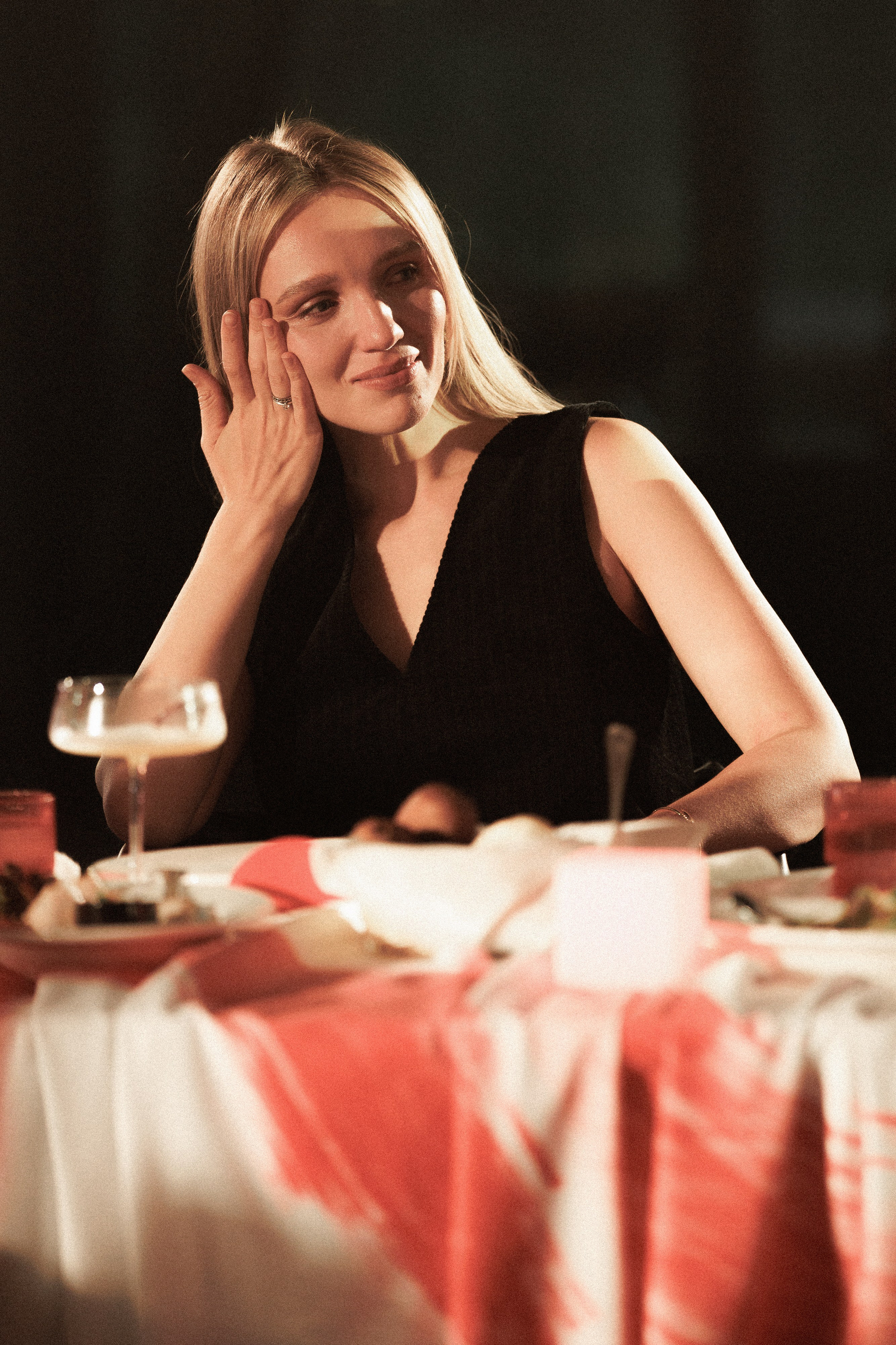 LOVE & HATE | R & N. Свадебный и event-фотограф Иван Волнухин