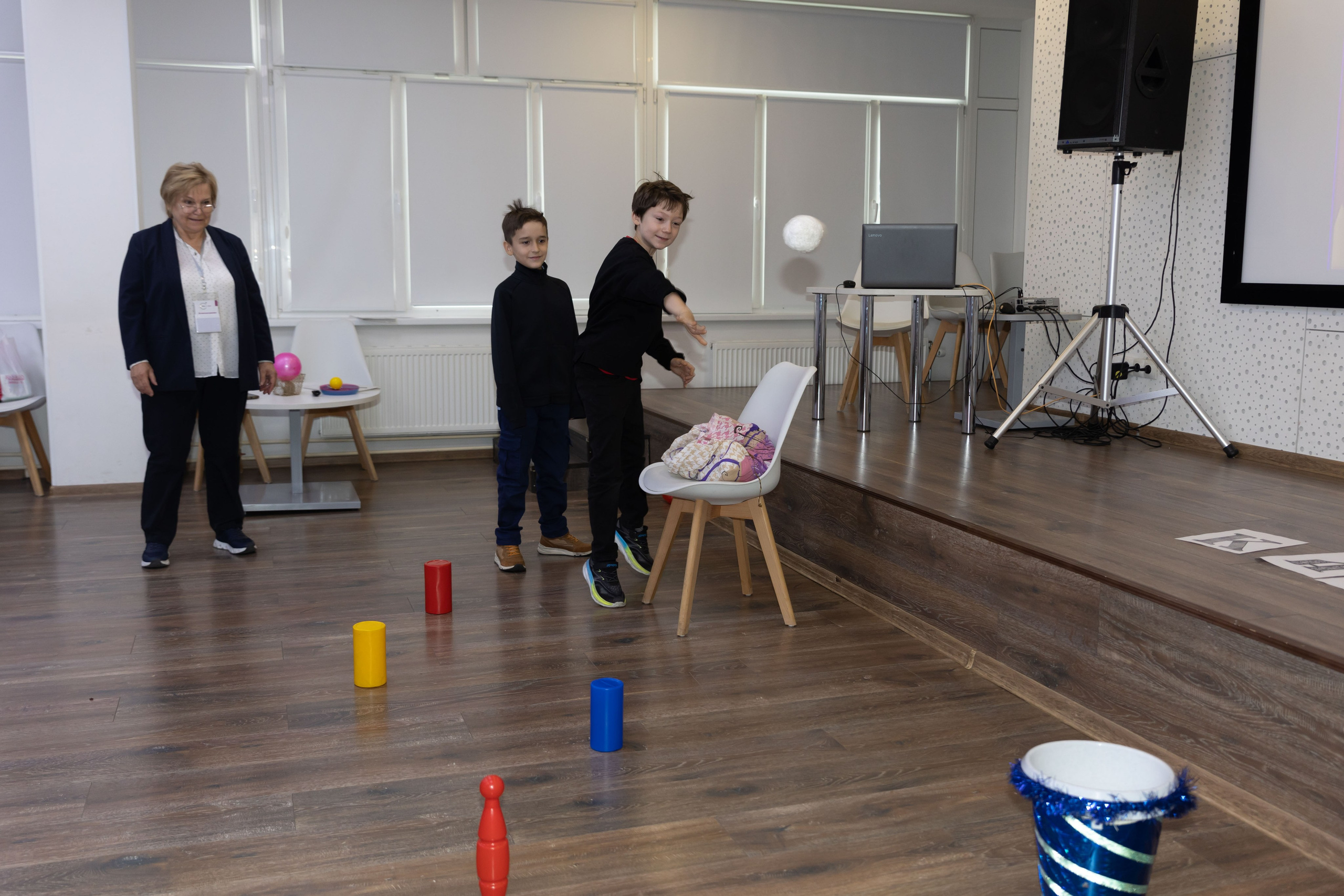 Экскурсии с классом. Школьный и детсадовский фотограф Москва. Детский фотограф