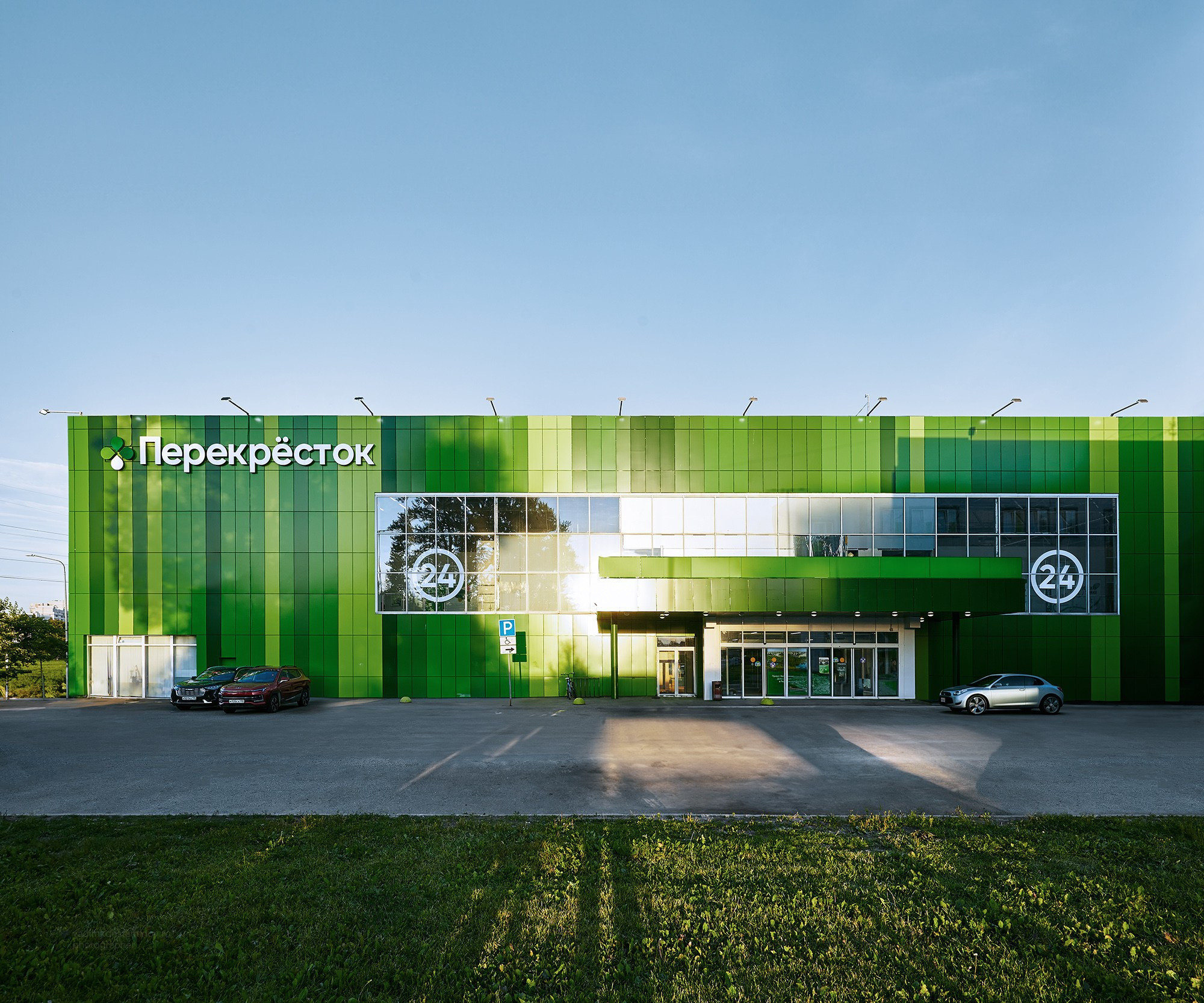 Съемка интерьеров и экстерьеров. Рекламный и фуд фотограф в Санкт-Петербурге Вадим Константинов