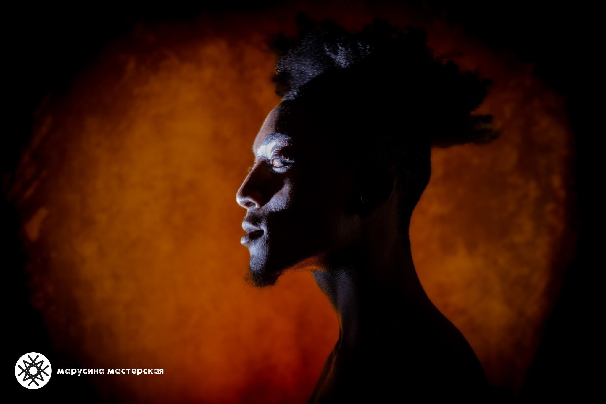 Мари Саксон