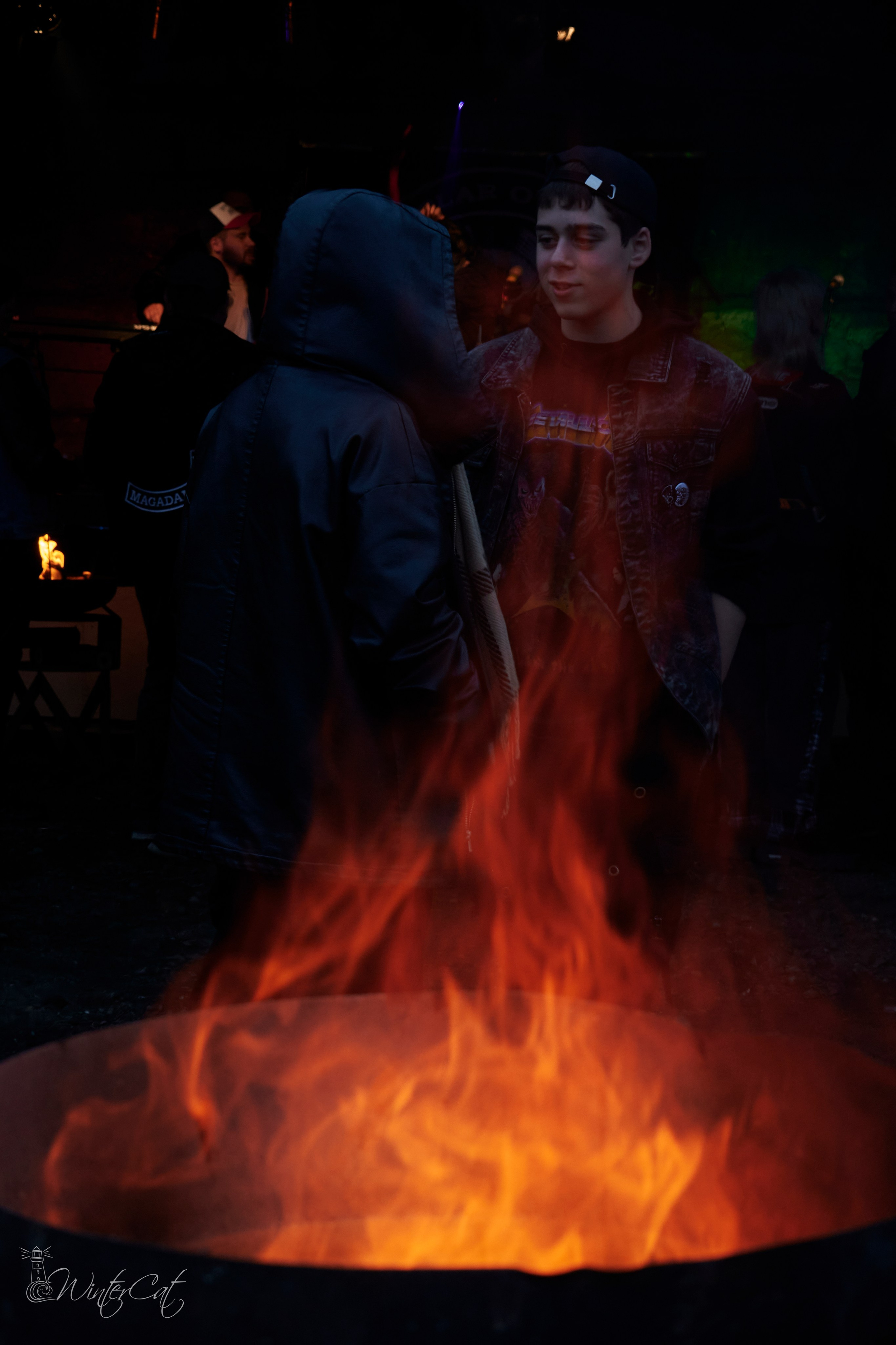 Концерт на закрытии Мотосезона. Портретный и репортажный фотограф в Магадане Андрей Нефедов WinterCatPhoto