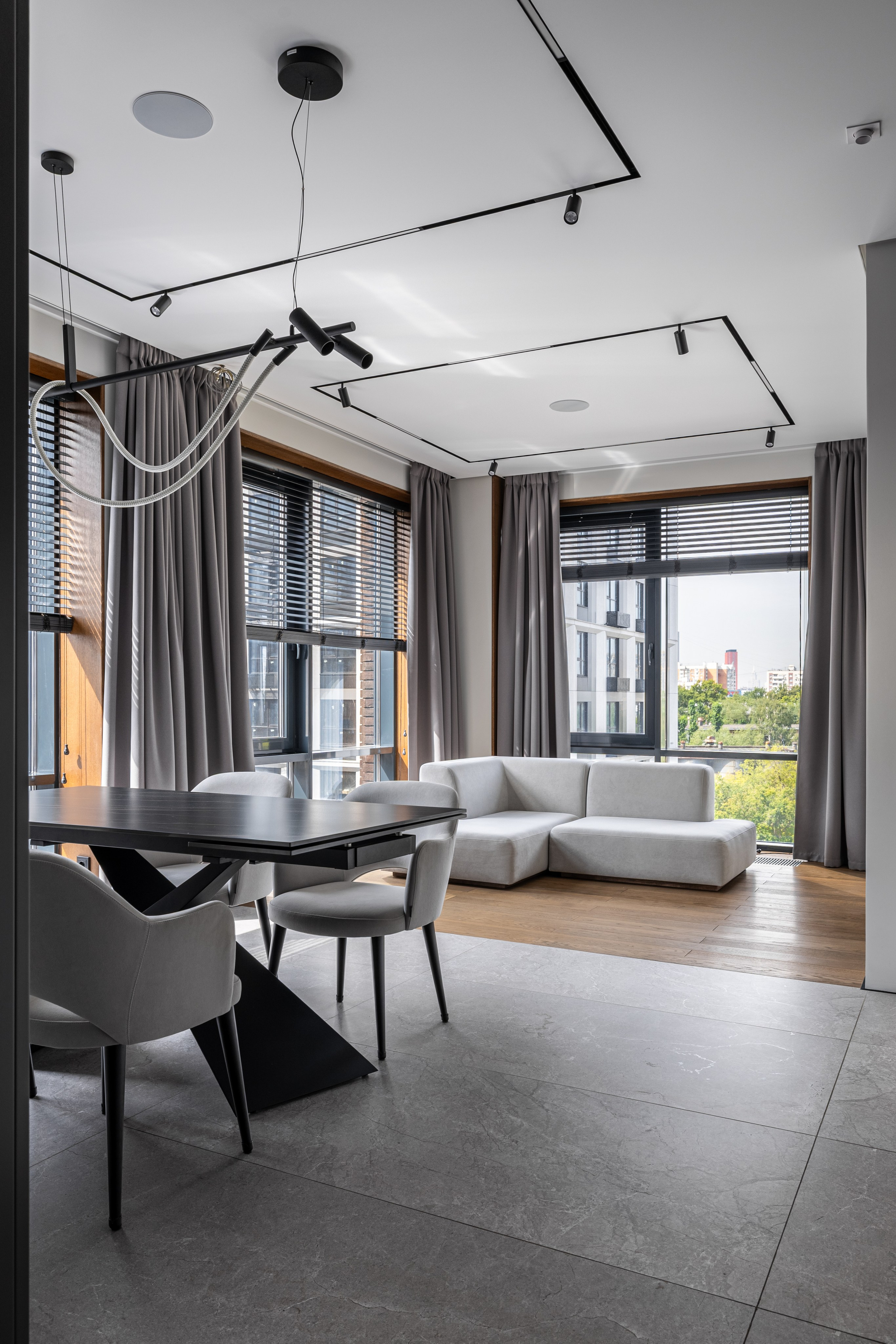 Дизайнерская семейная квартира с панорамными окнами. Veselinskiy| Интерьерный фотограф | Москва