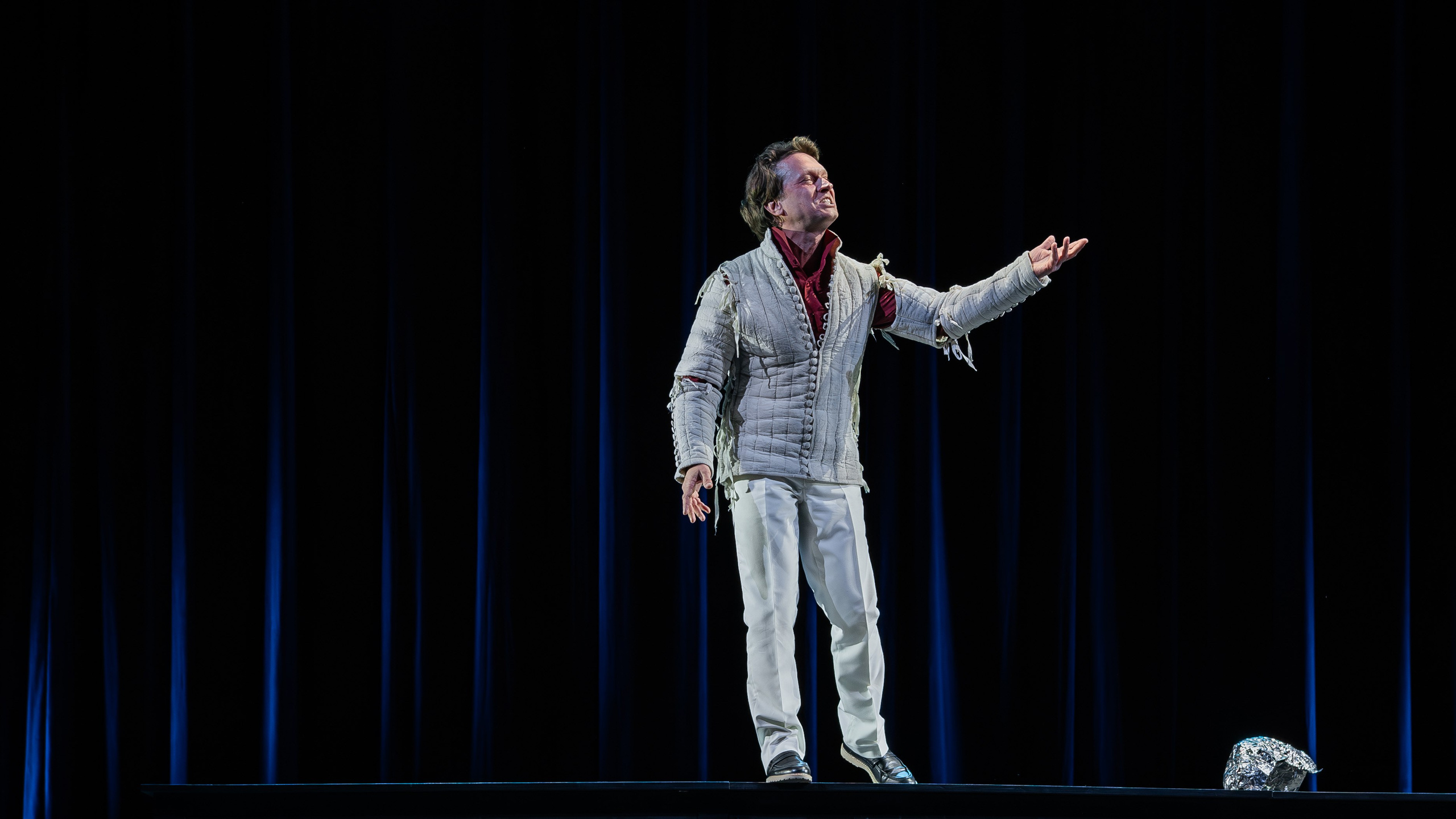 Театр Юного Зрителя «Маленькие трагедии». Фотограф Марк Файзулин