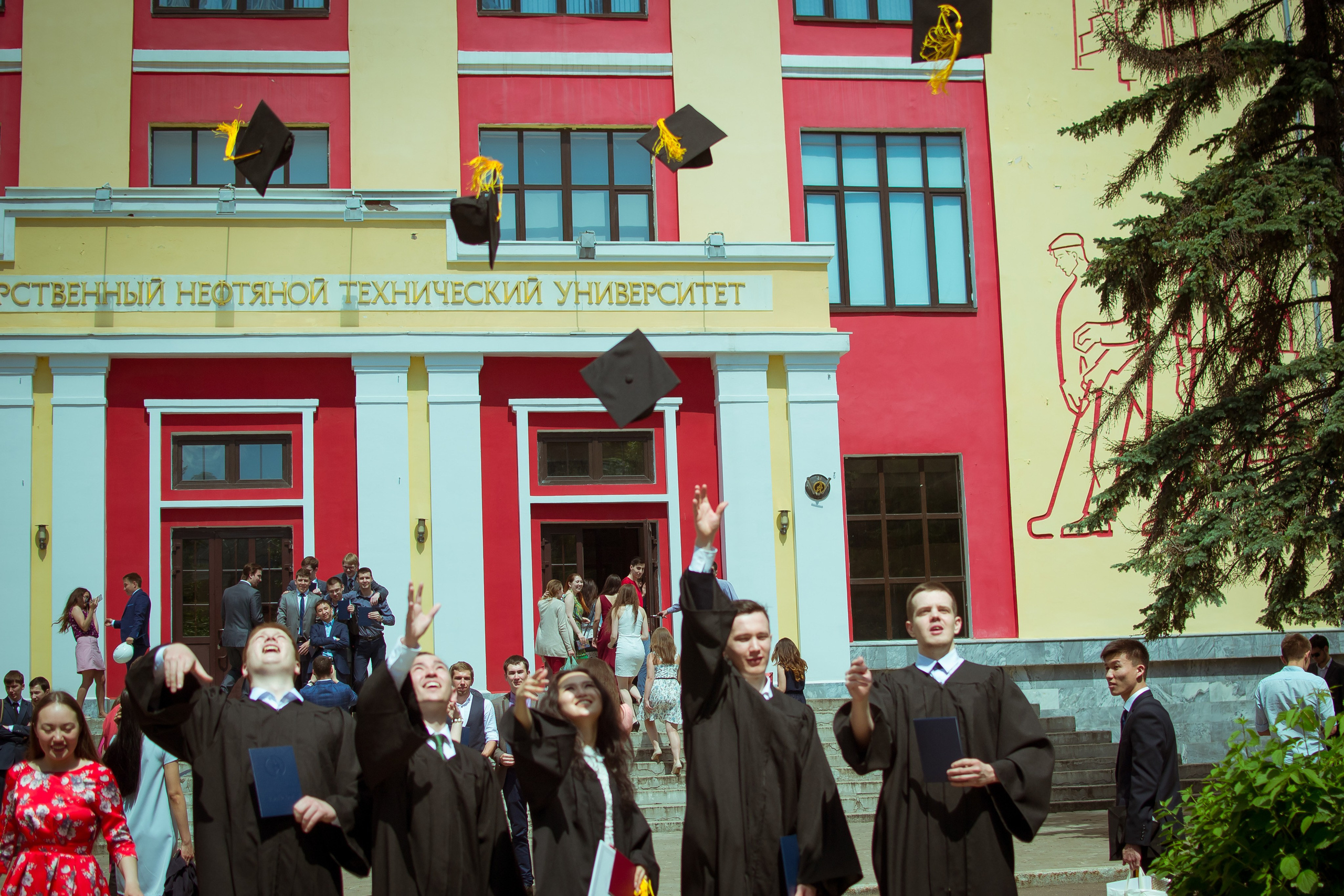 Репортажный фотограф на юбилей корпоратив, мероприятия в Уфе. Свадебный фотограф Тимур Хабибуллин