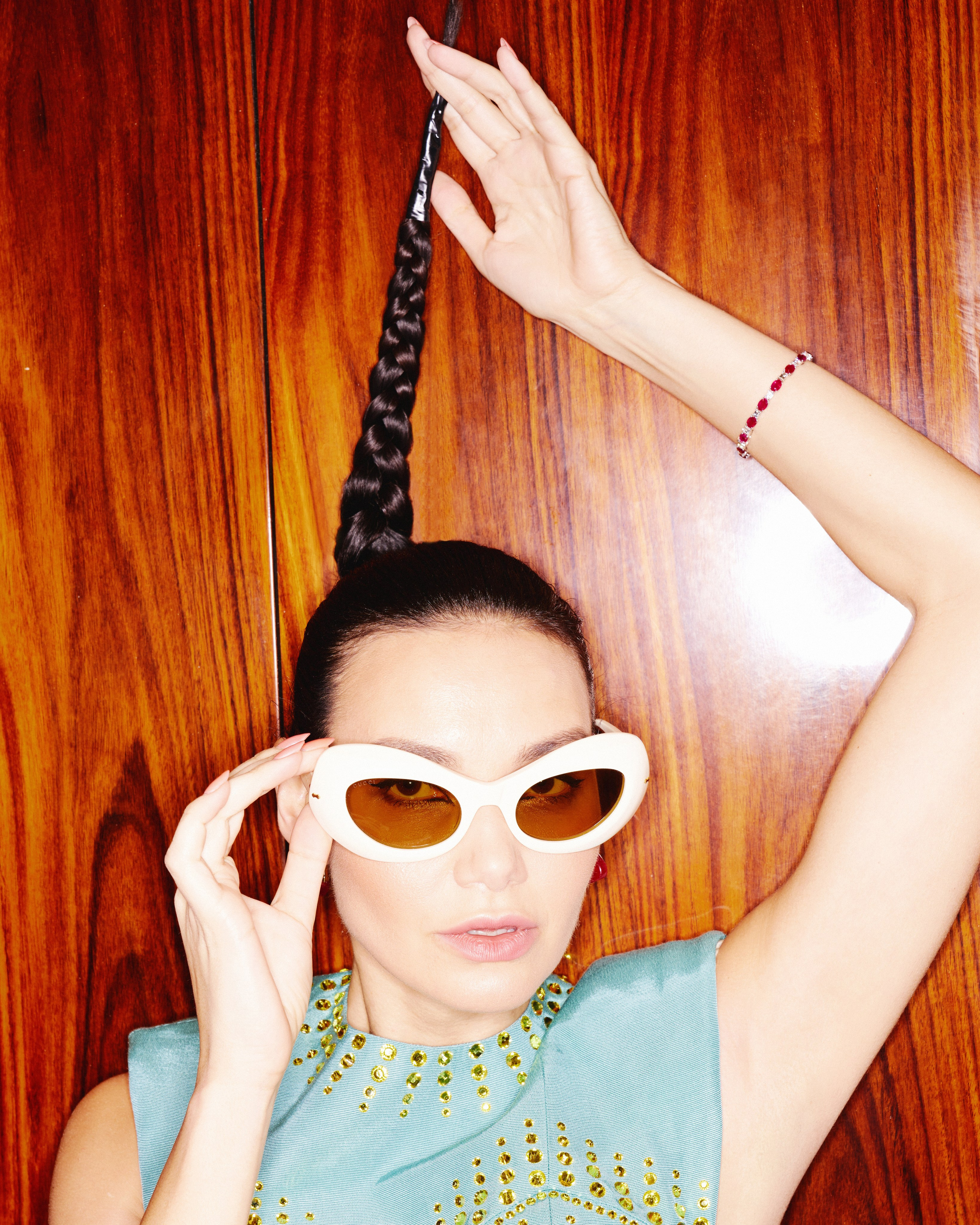 СОБАКА & DLT best dressed. Nadezhda Diskant is a Moscow and Saint Petersburg based photographer