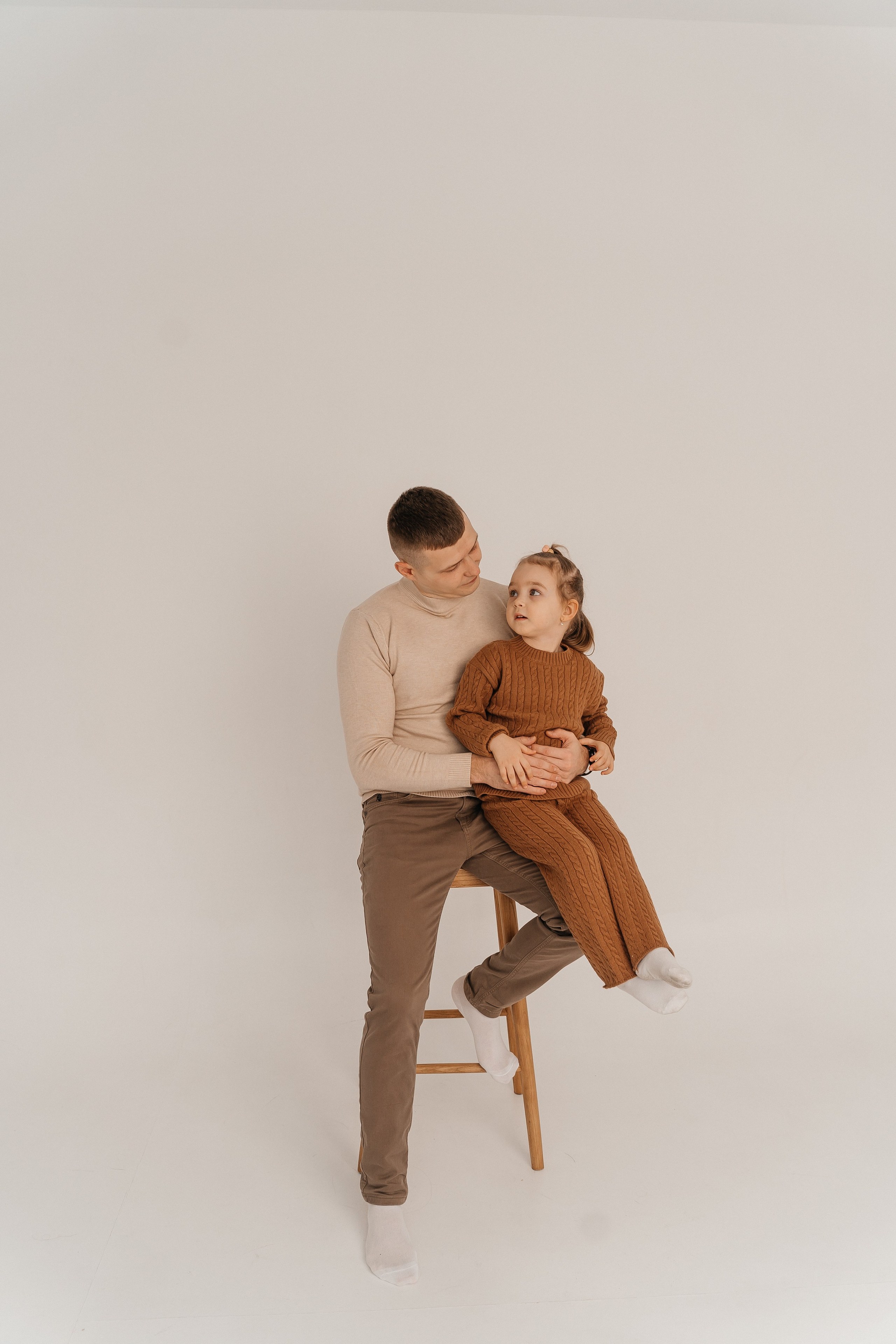 Сережа, Юля, Василиса и Дарина. Волик Мария