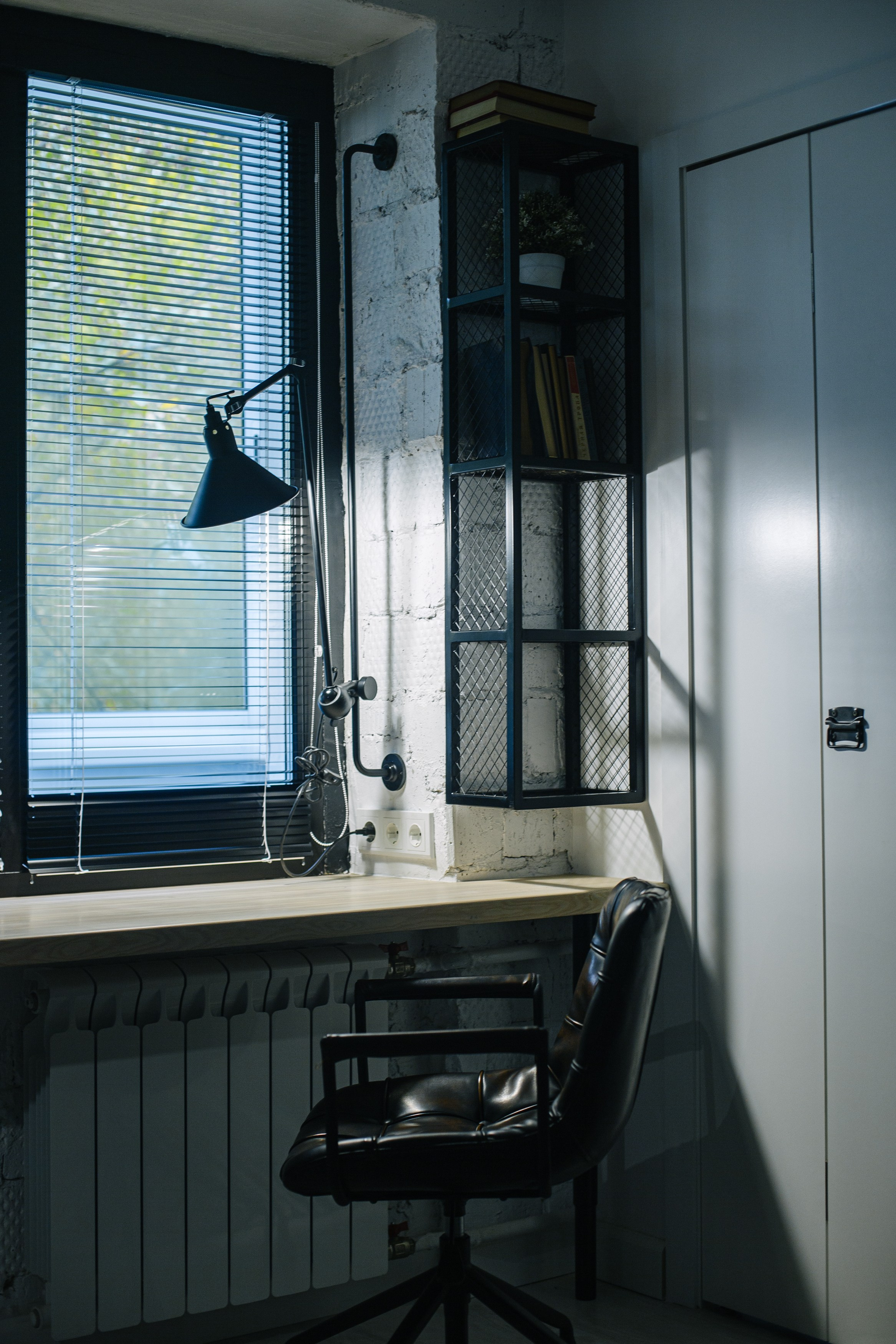 ЧБ лофт 28 кв. м. Фотограф Оля Батист