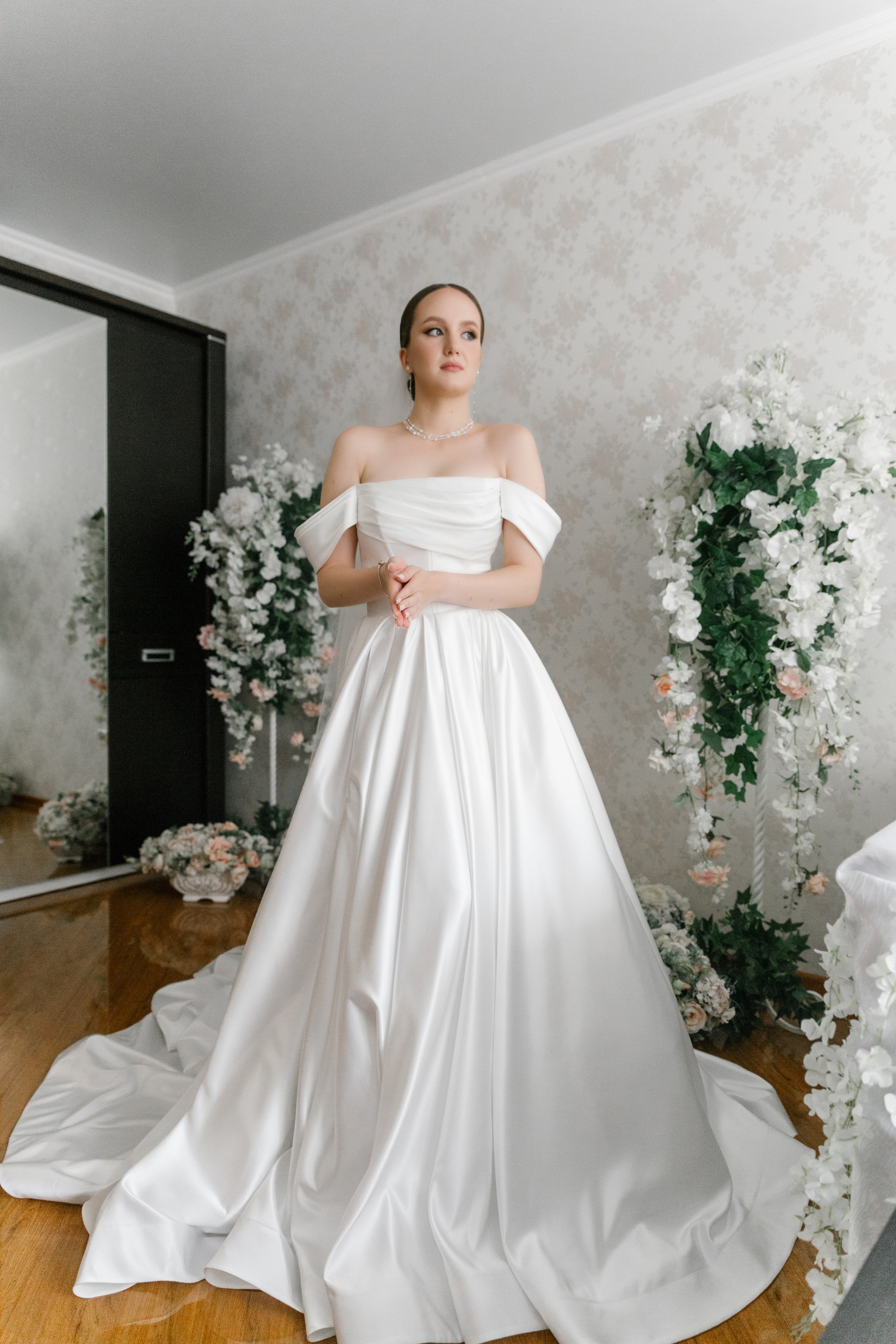 Владислав и Диана. Свадебный фотограф в Пятигорске и КМВ Софья Аджикеримова