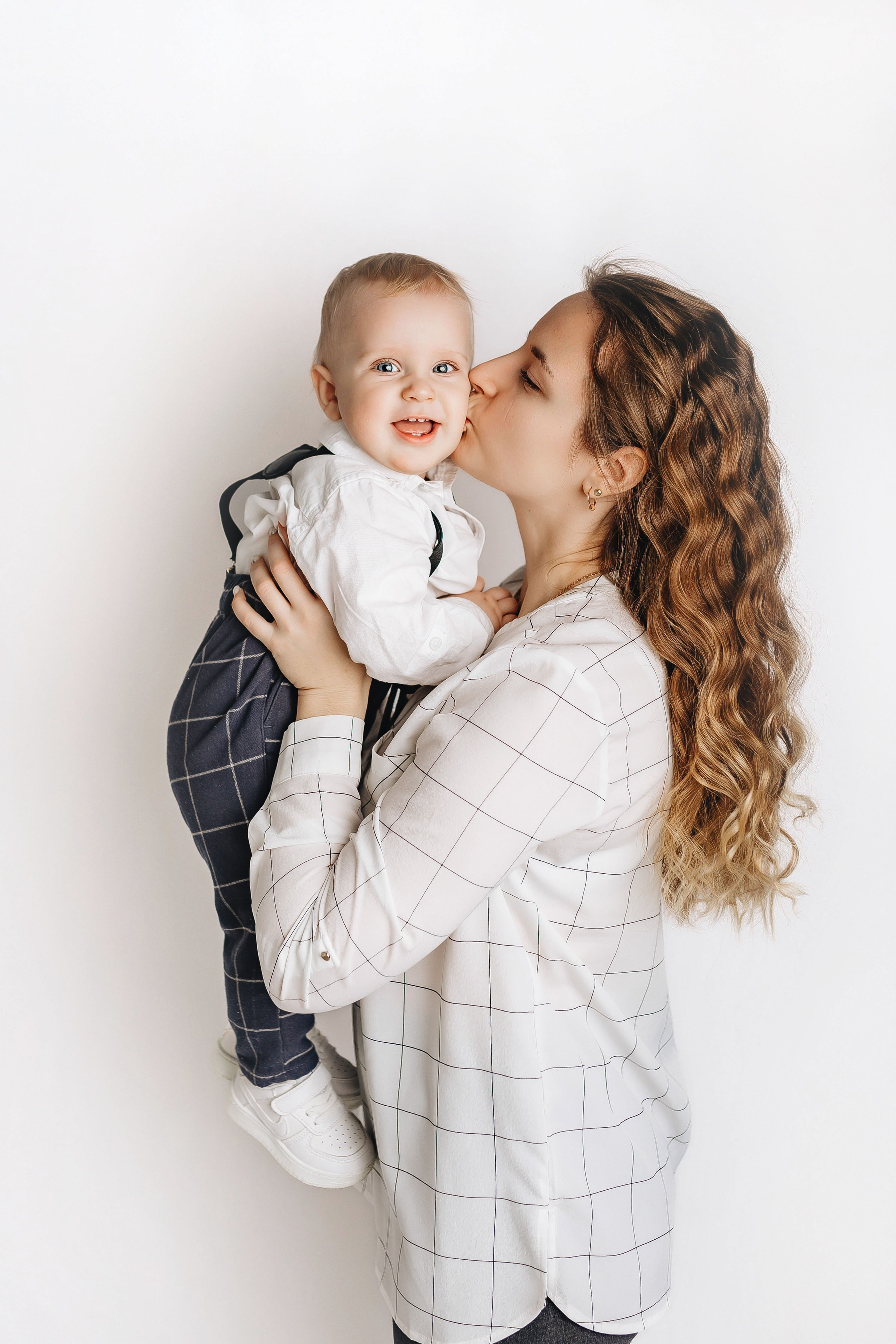 Семейные фото на годиках. Фотограф новорожденных Серпухов, Протвино, Москва I Марина Бурмистрова