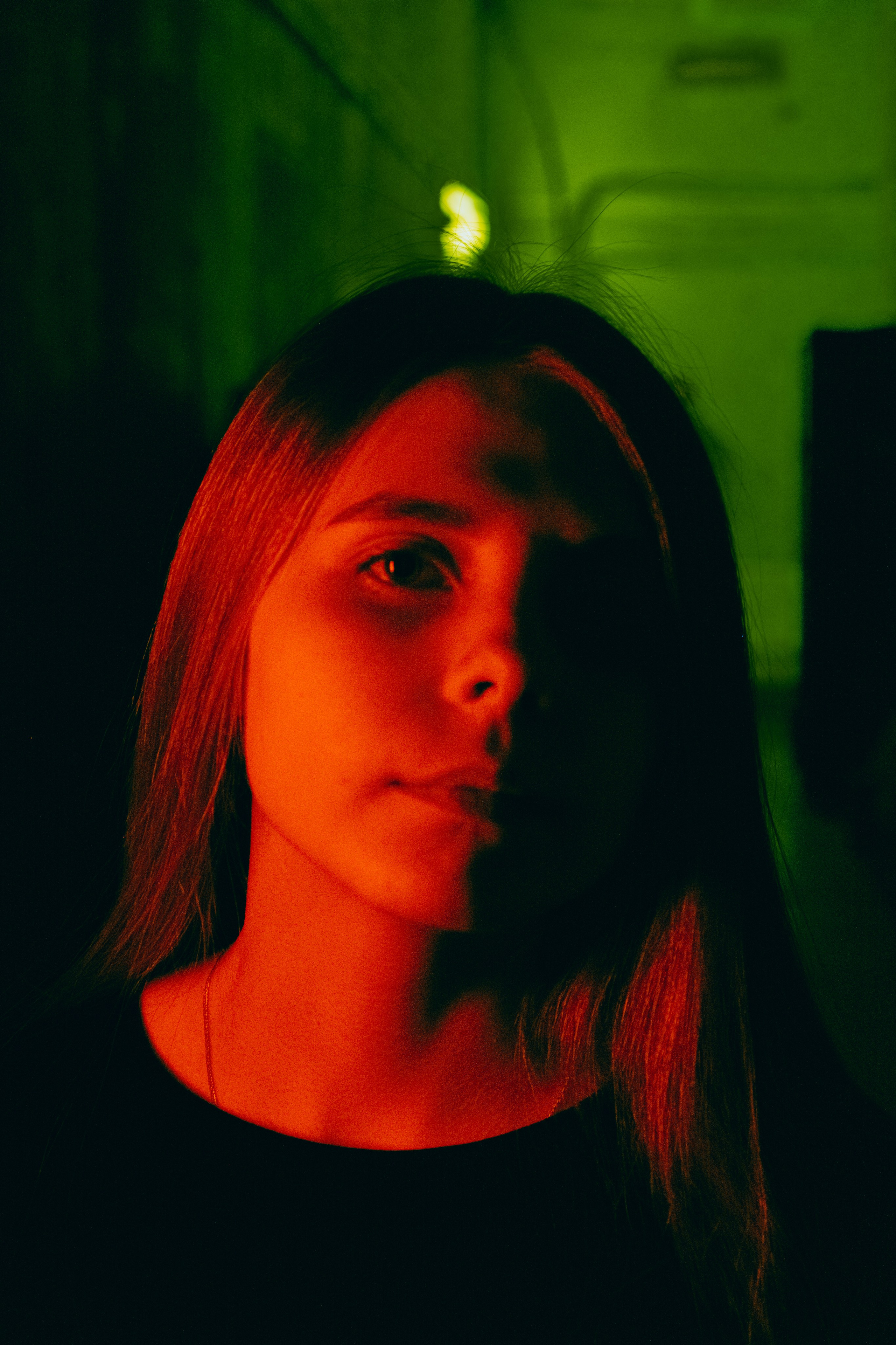 Нюта. Съёмка в студии с цветным светом. Lickord