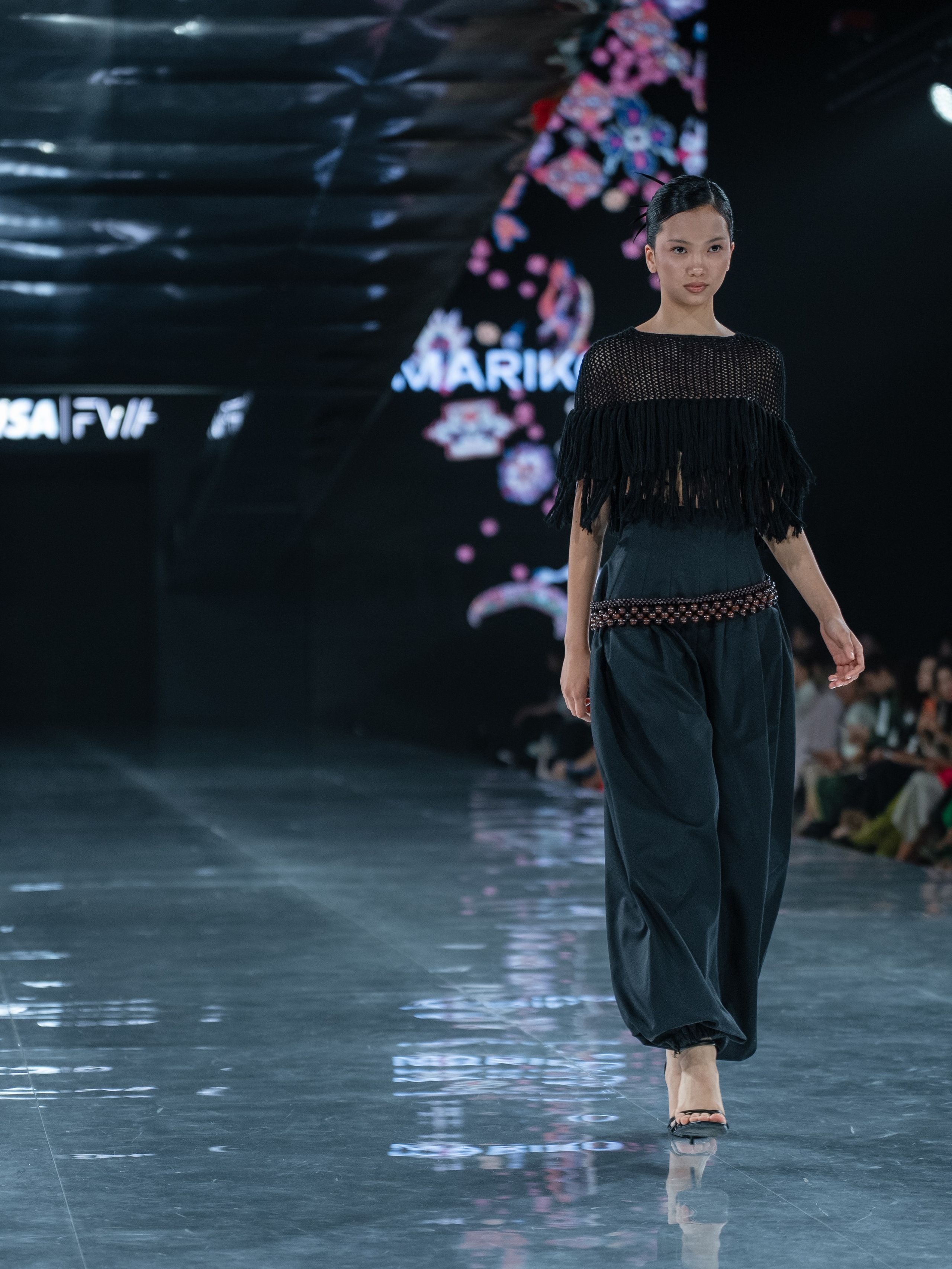 Visa Fashion Week Pre-Fall Mariko. Сайт Алматинского НЮ АРТ, будуар и фэшн фотографа Дениса Карпенко