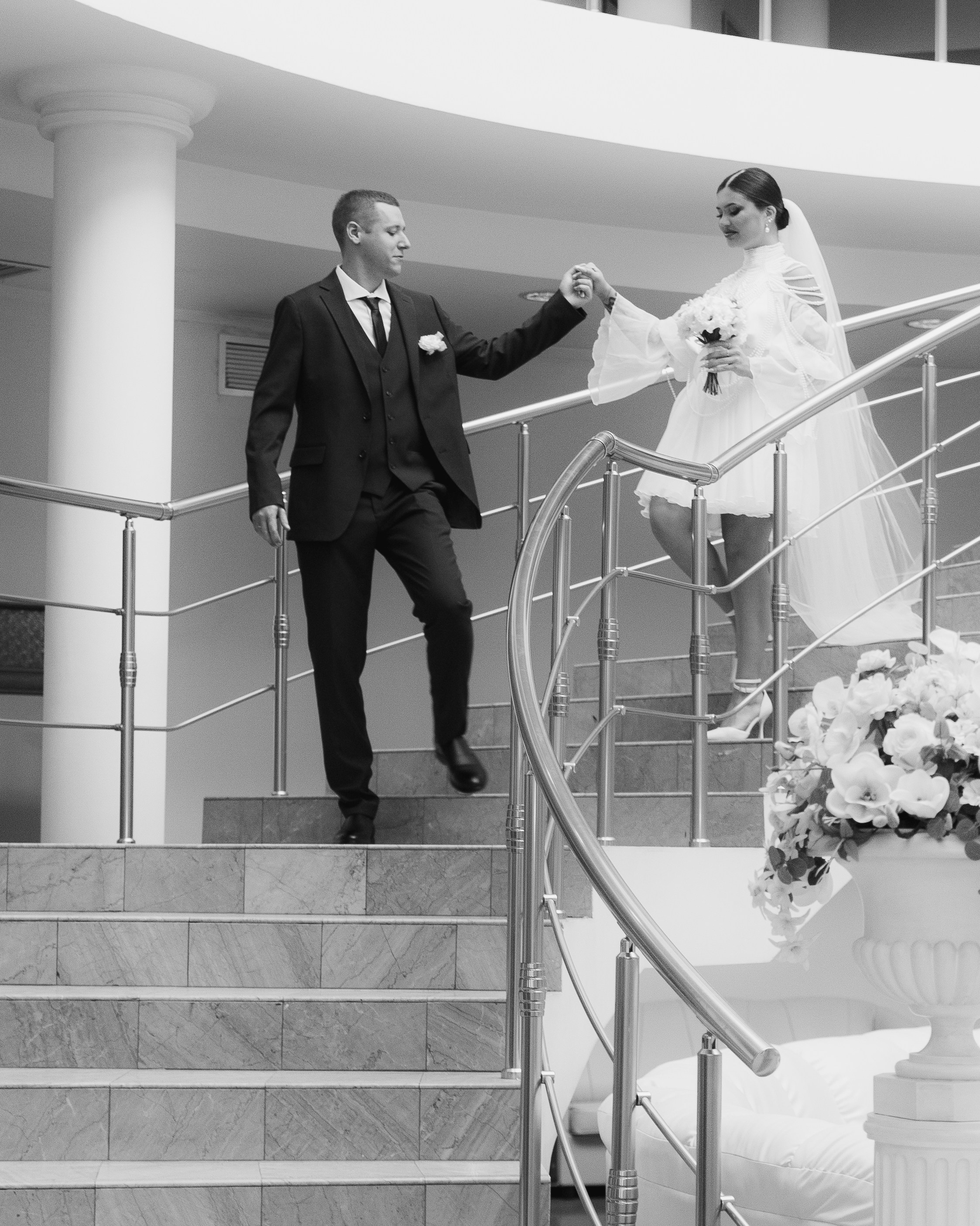 Камерная регистрация в ЗАГСе Приморского района г. Санкт-Петербург. Professional photoartist in St. Petersburg (wedding, reportage, portrait, model book, love story) Alexander Shvedov