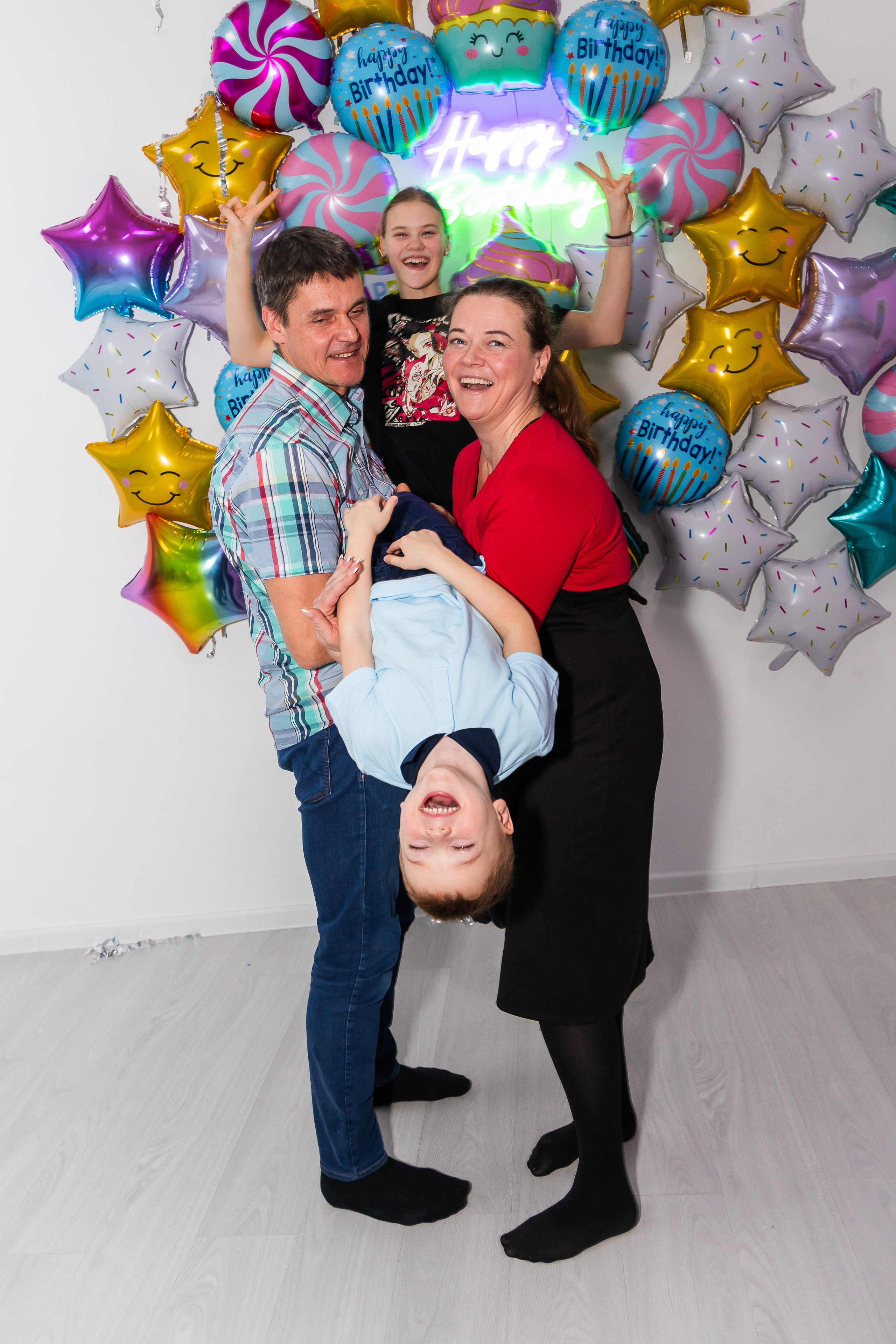 День Рождение в Дети при деле. Свадебный фотограф в городе Подольск МО и Москва Крылова Ирина