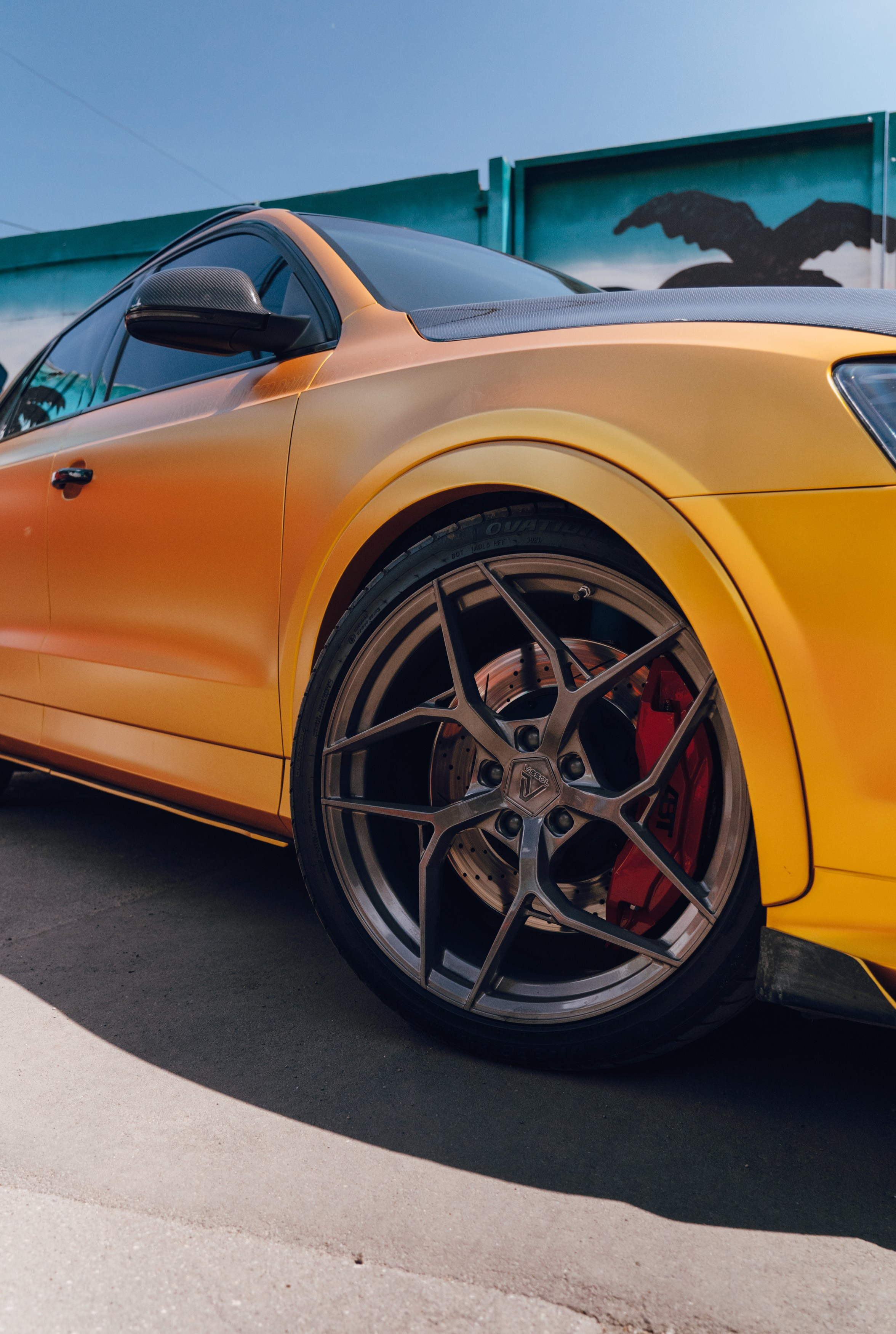 Audi RS Q3. DeLorein